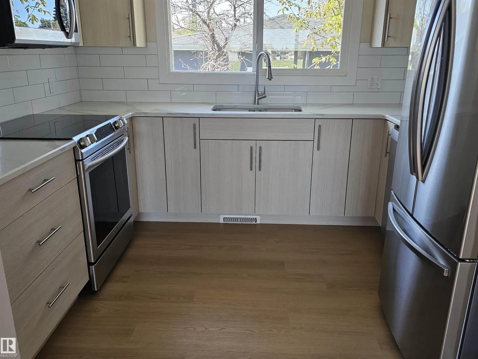 12344 50 ST NW