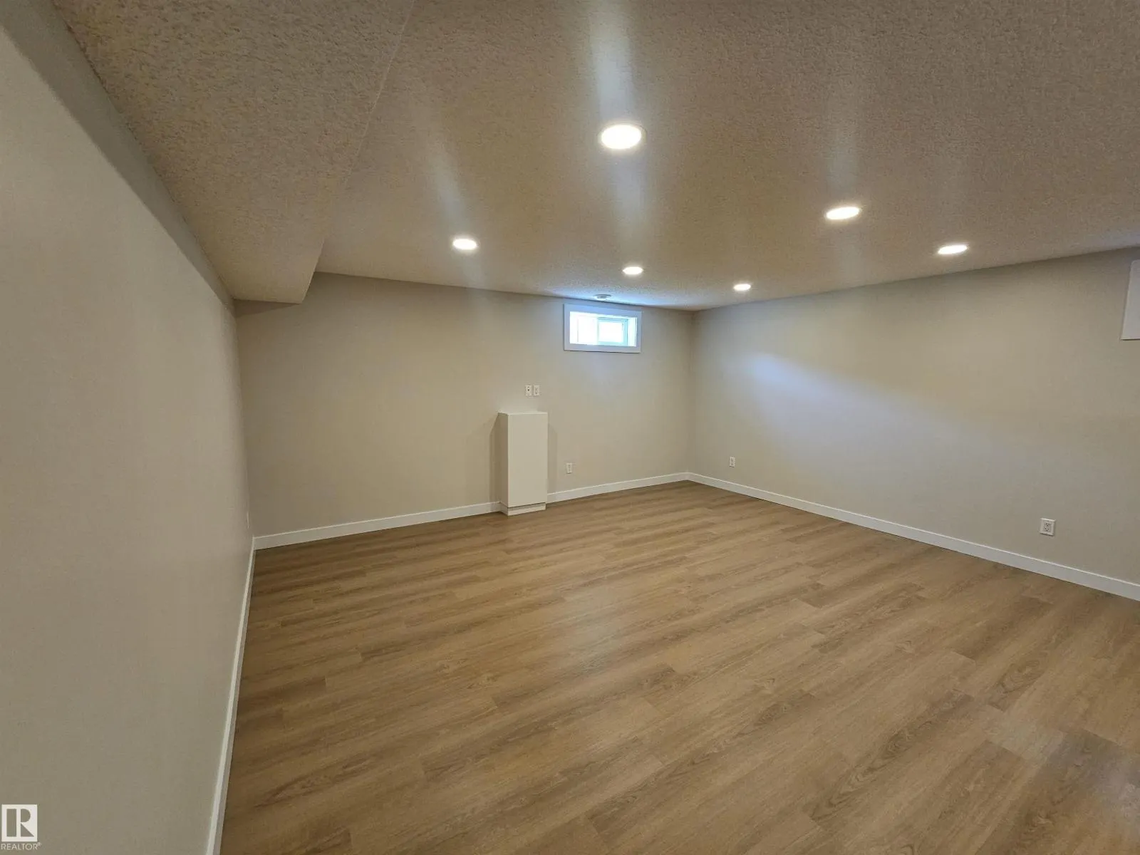 12344 50 ST NW