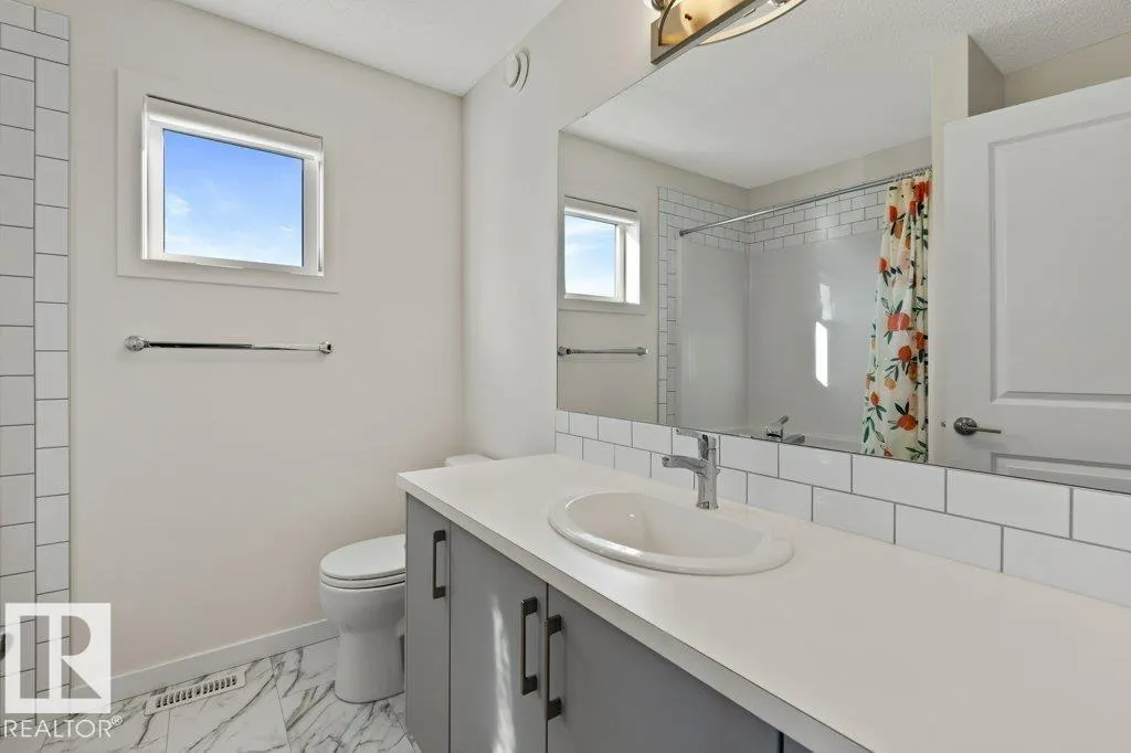 24 NETTLE CR