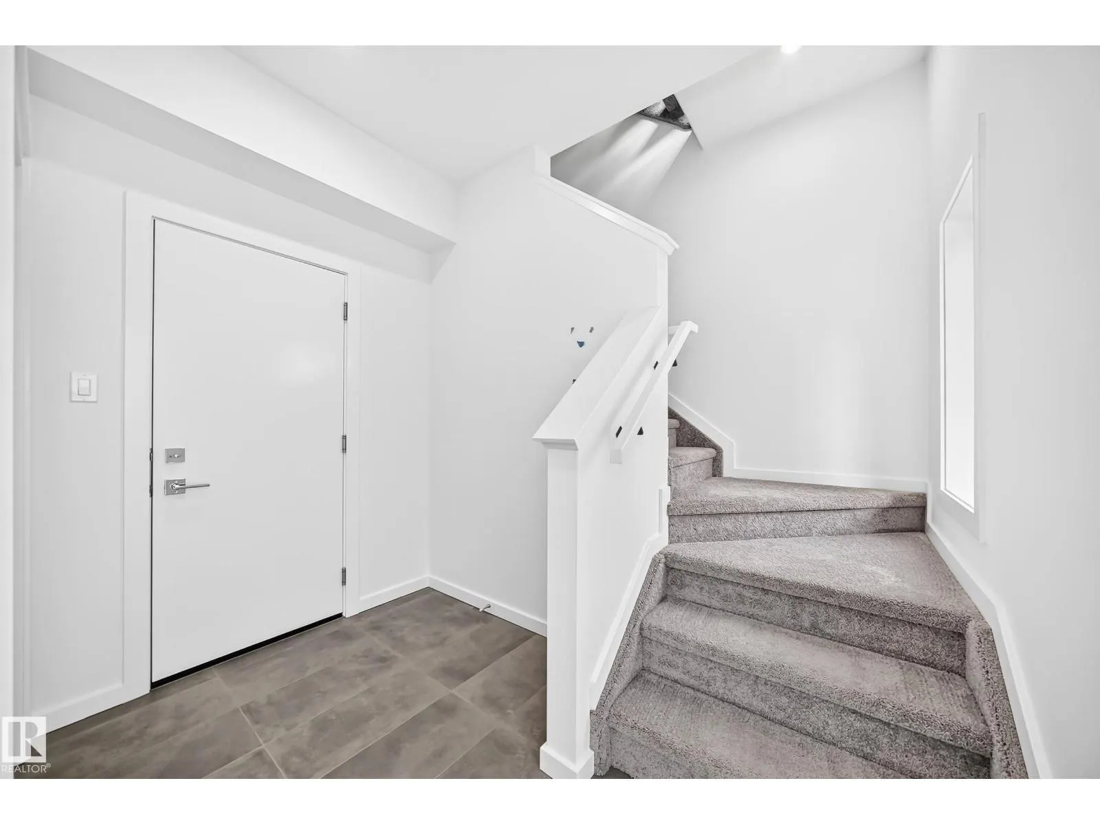 #62 5 Rondeau DR