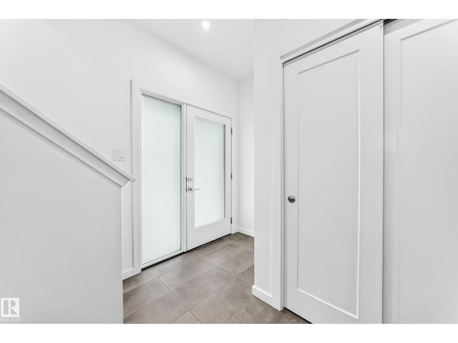 #62 5 Rondeau DR