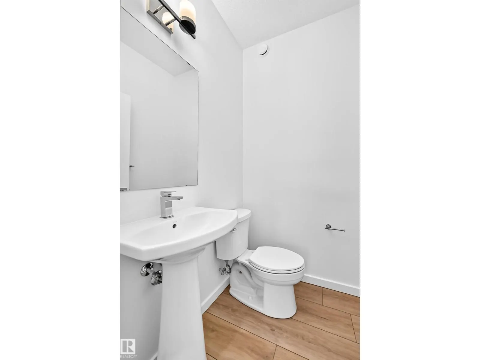 #62 5 Rondeau DR