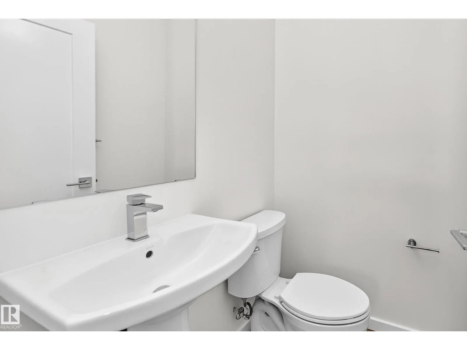 #62 5 Rondeau DR