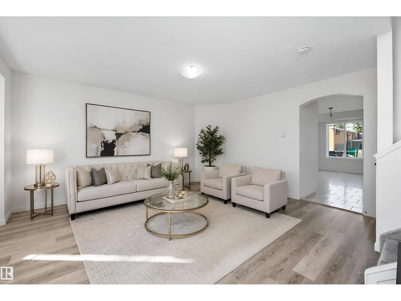11822 47 ST NW