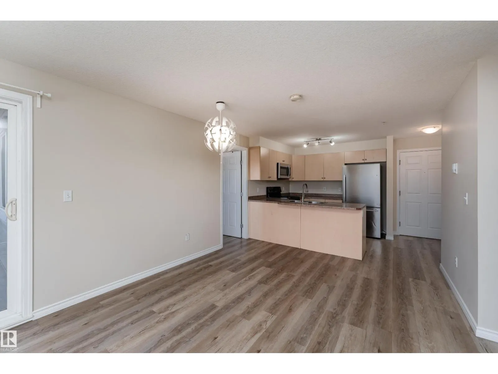 #214 4309 33 ST