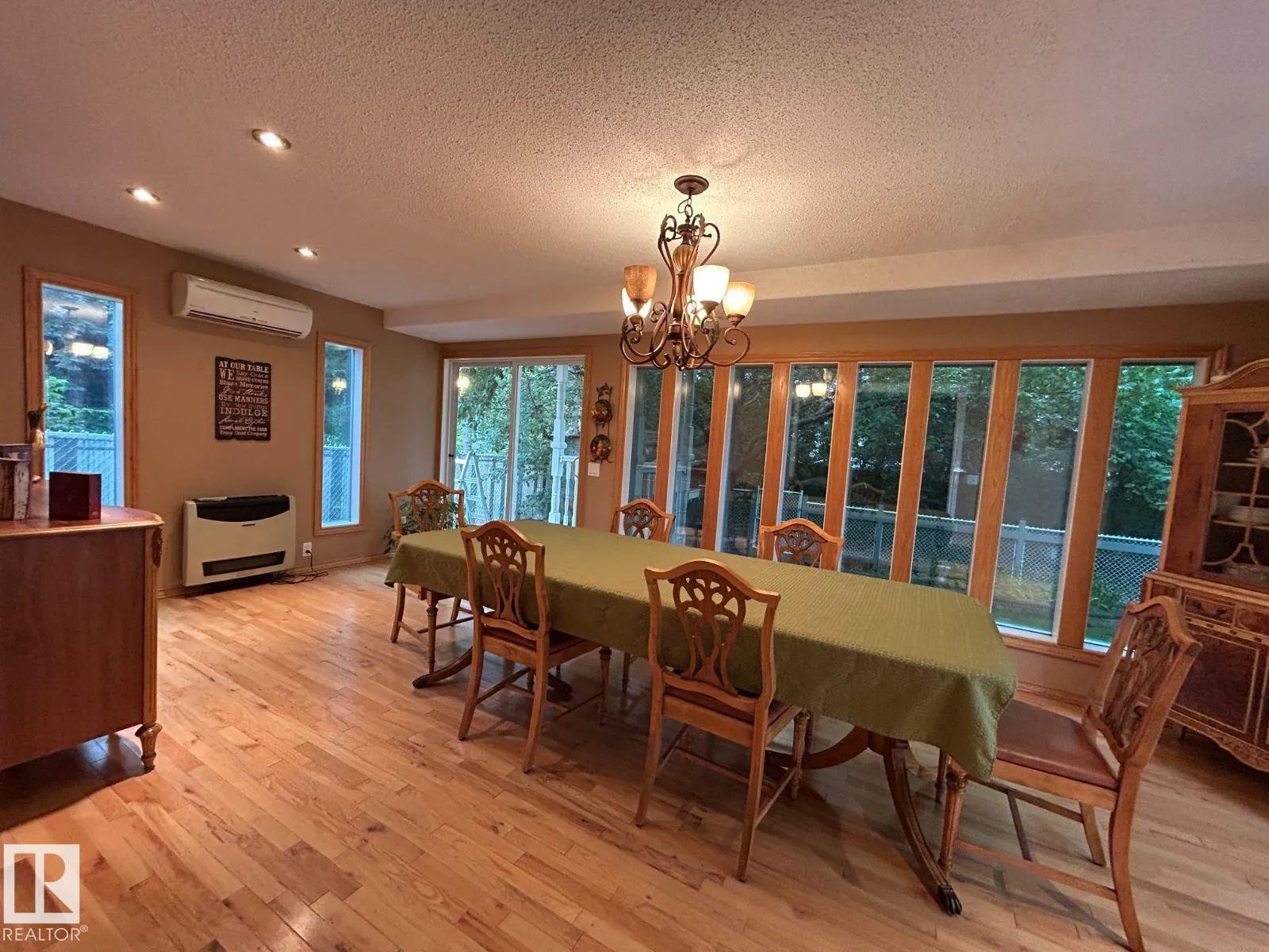29 LINDBERGH CR