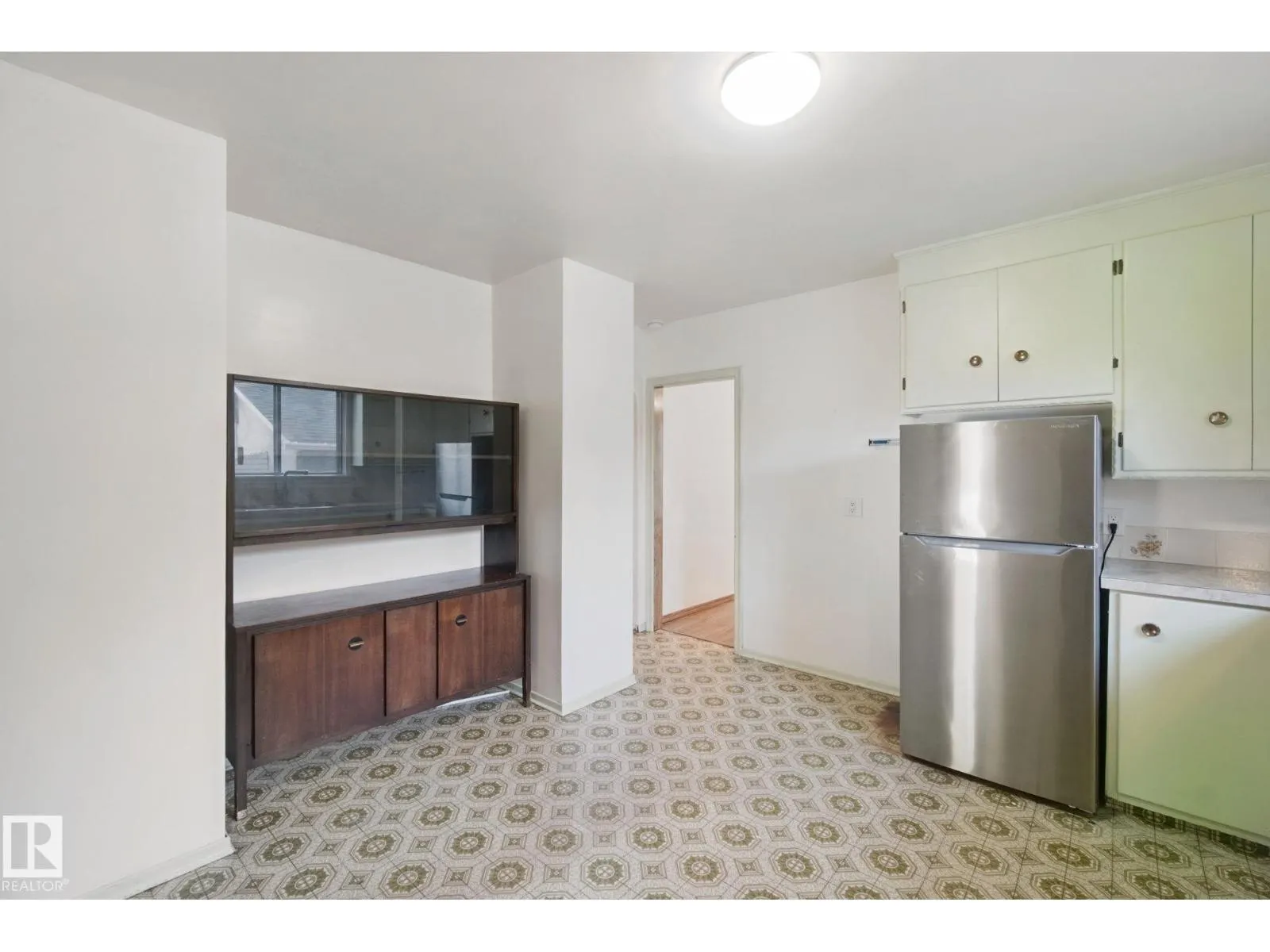 12126 57 ST NW