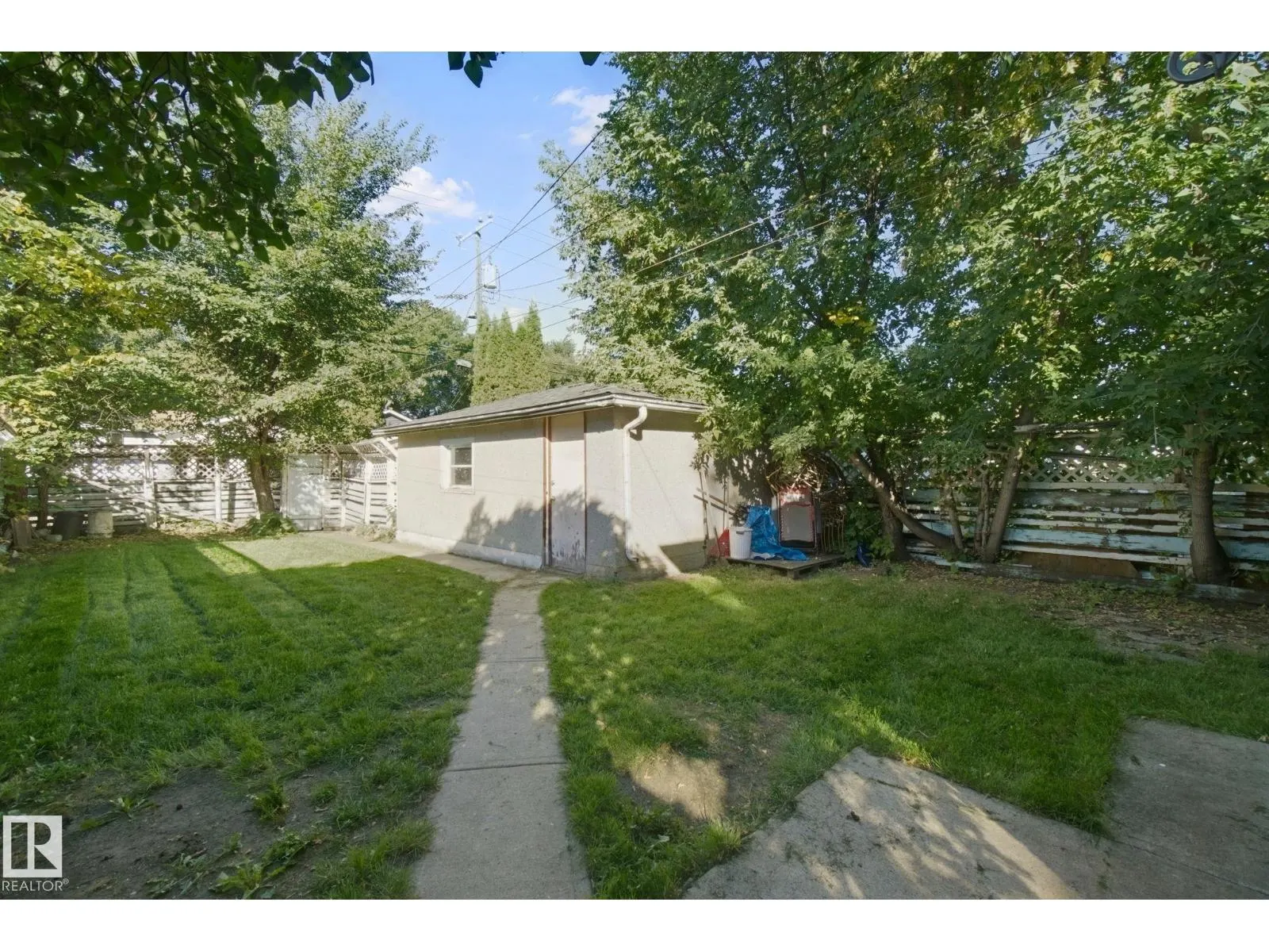 12126 57 ST NW
