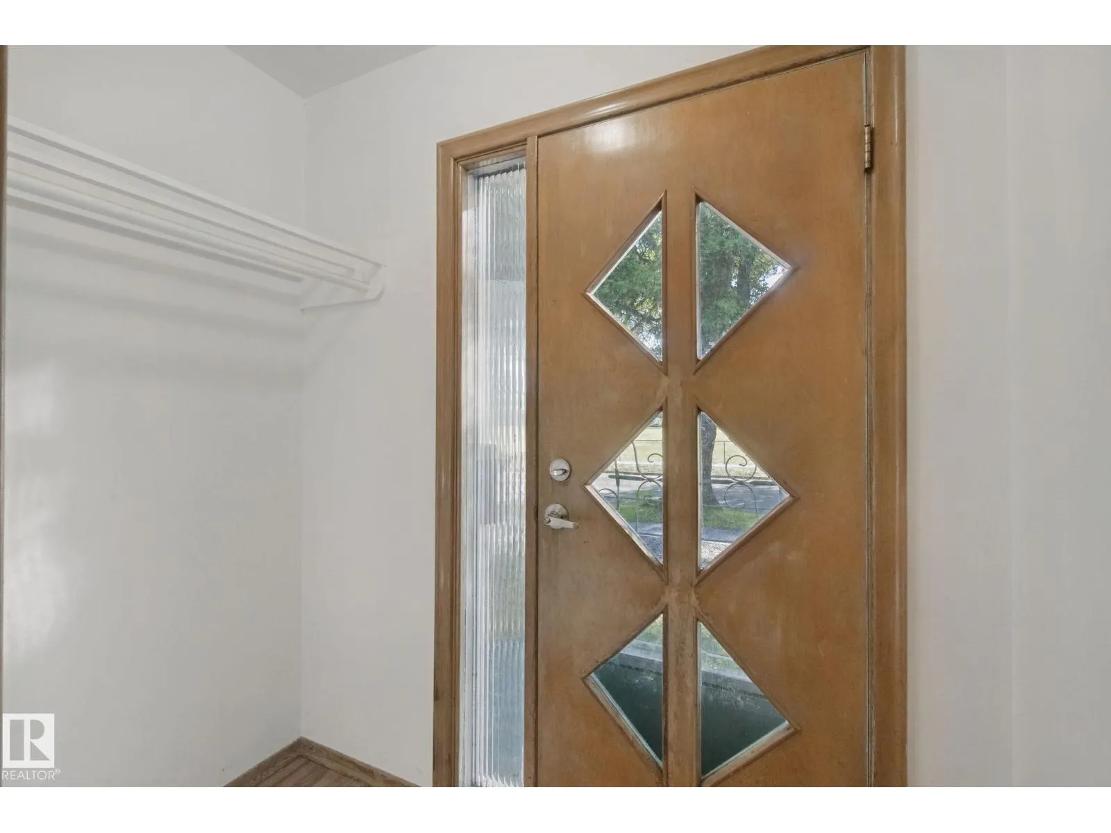 12126 57 ST NW