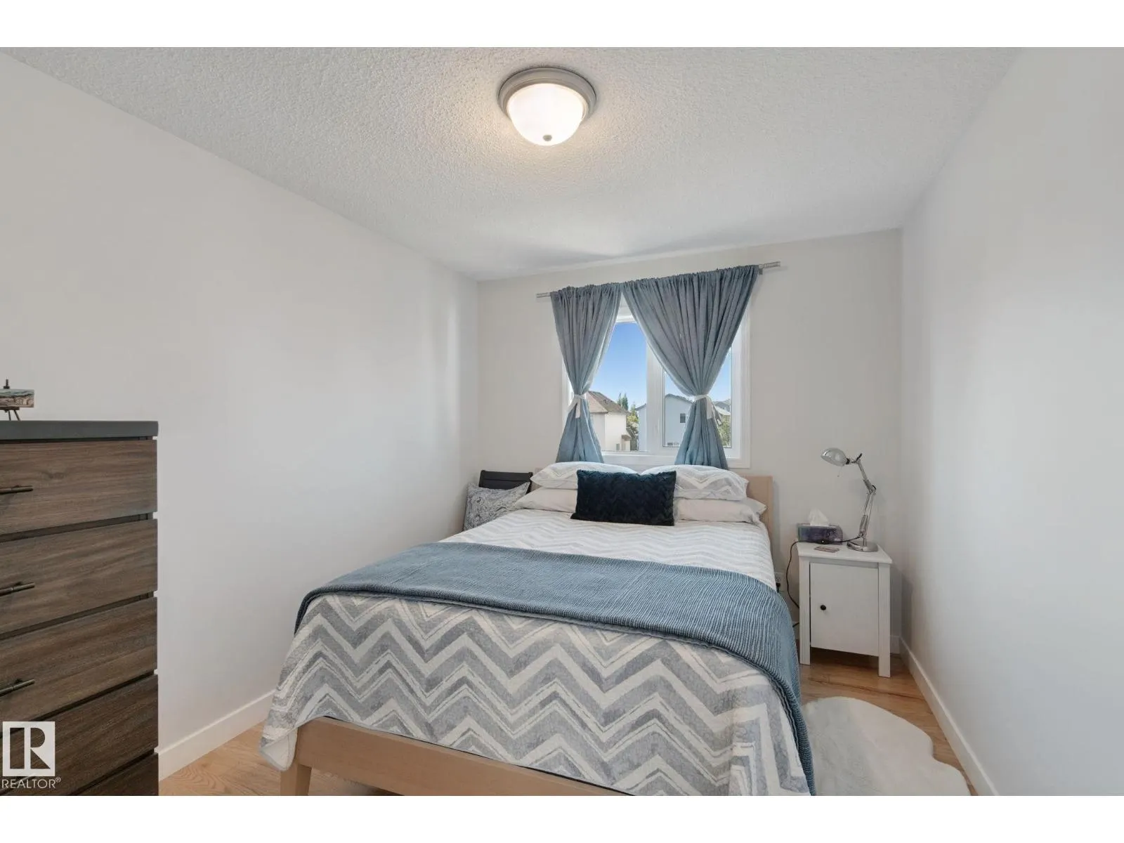 15018 135A ST NW