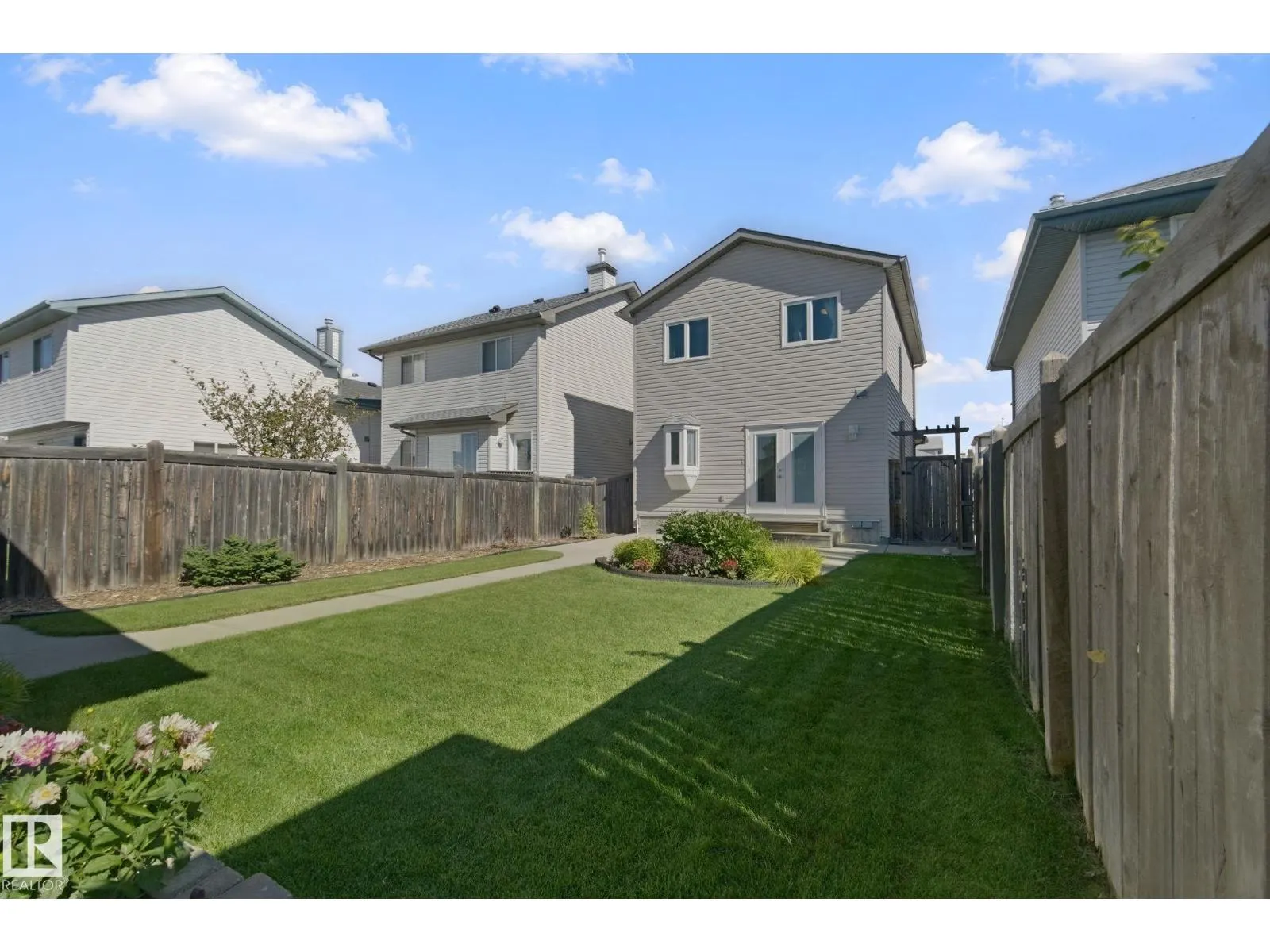 15018 135A ST NW