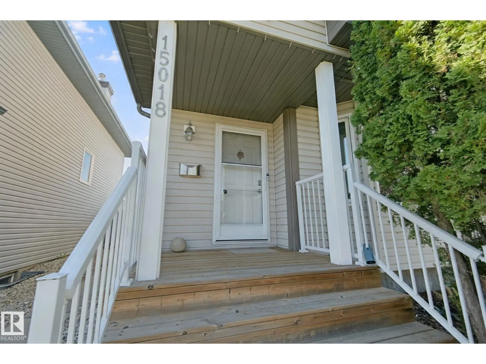 15018 135A ST NW