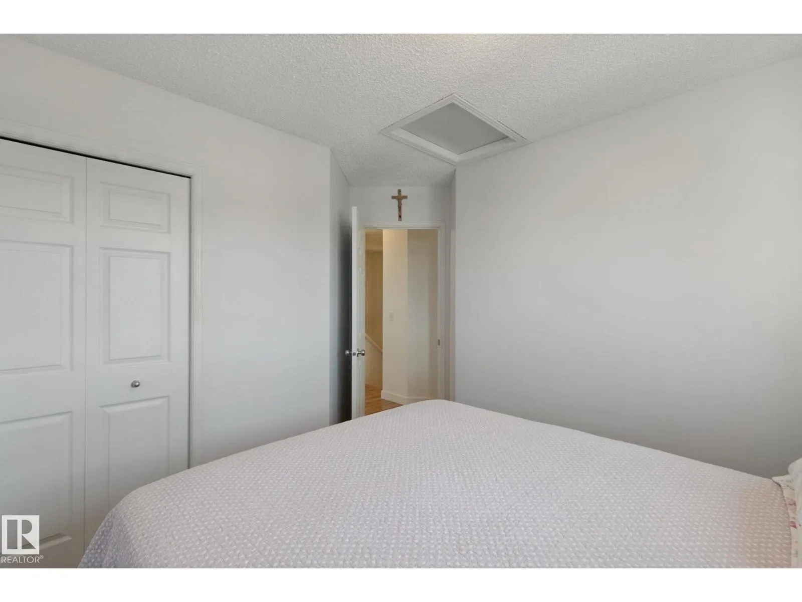 15018 135A ST NW
