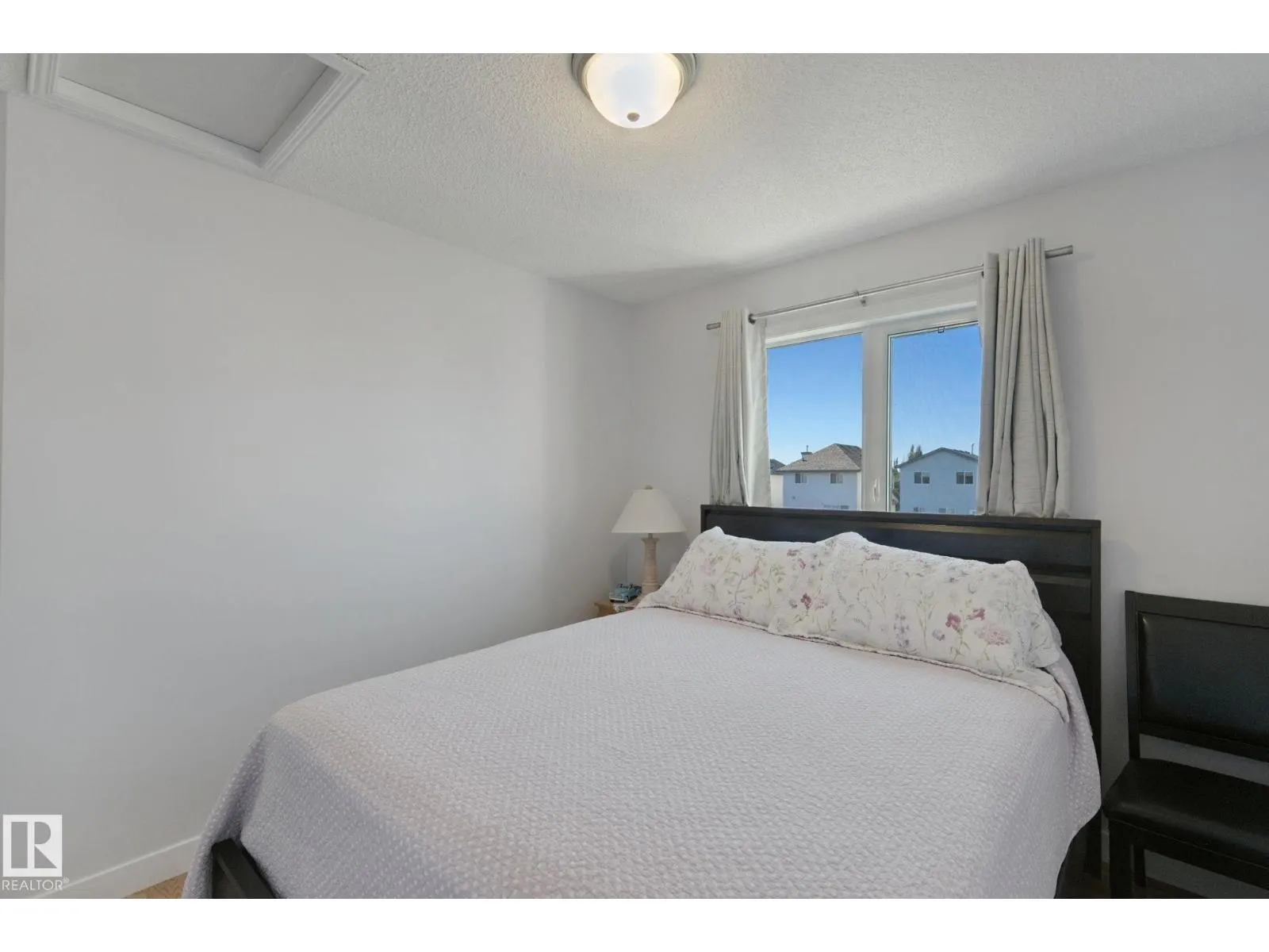 15018 135A ST NW
