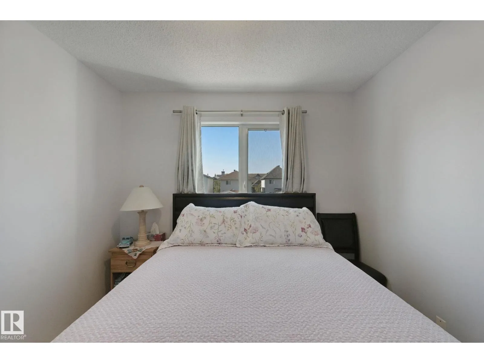15018 135A ST NW