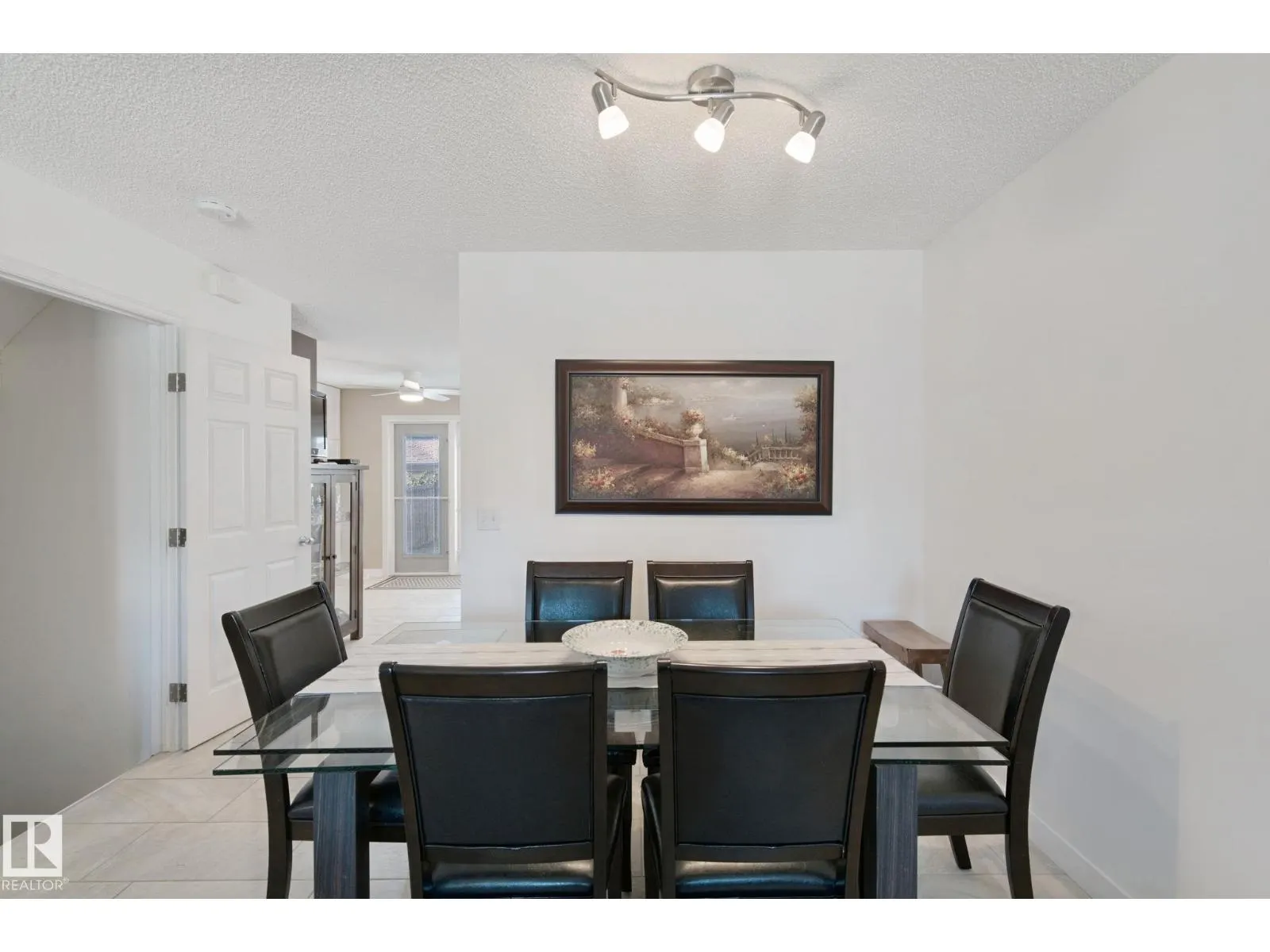 15018 135A ST NW