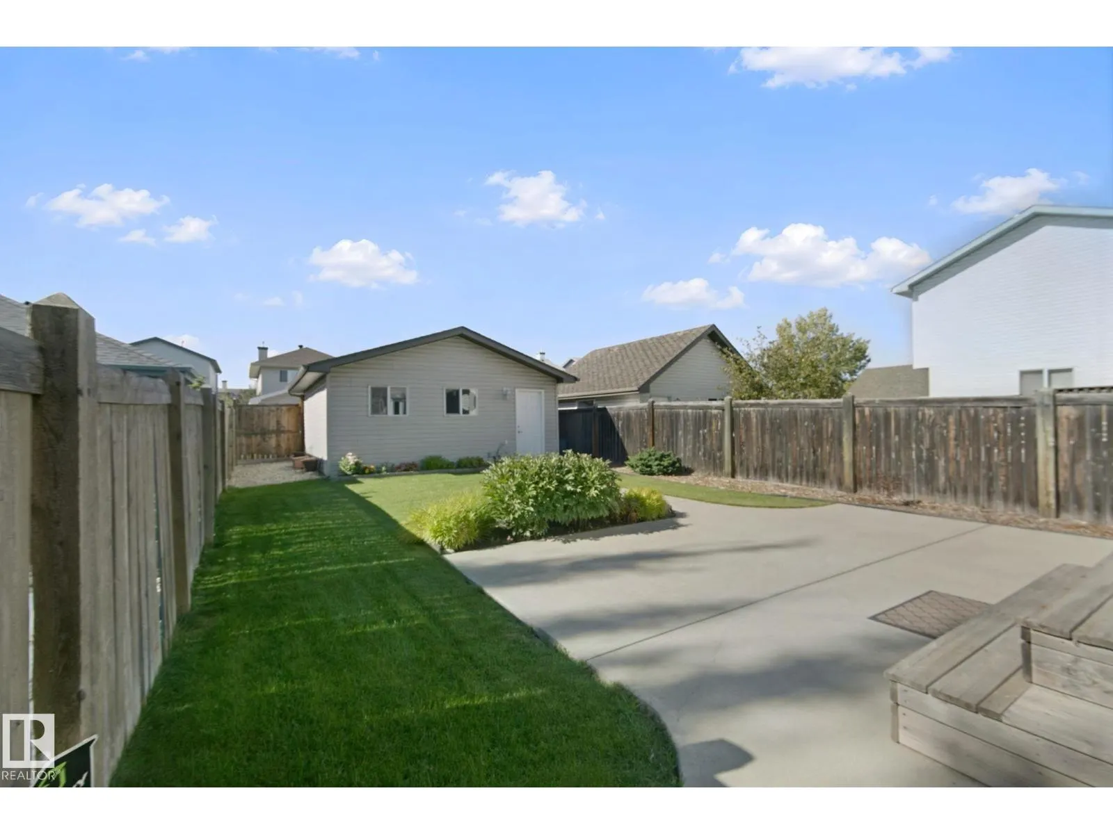 15018 135A ST NW