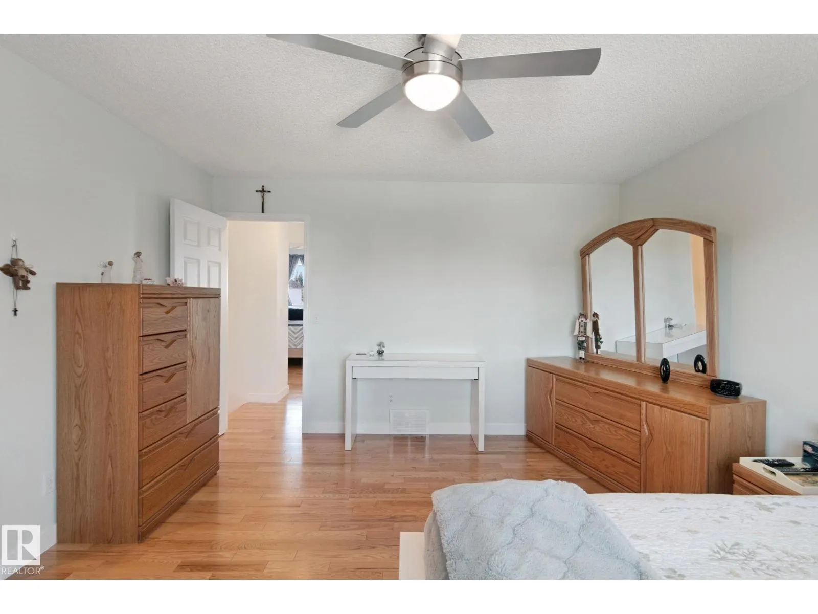 15018 135A ST NW