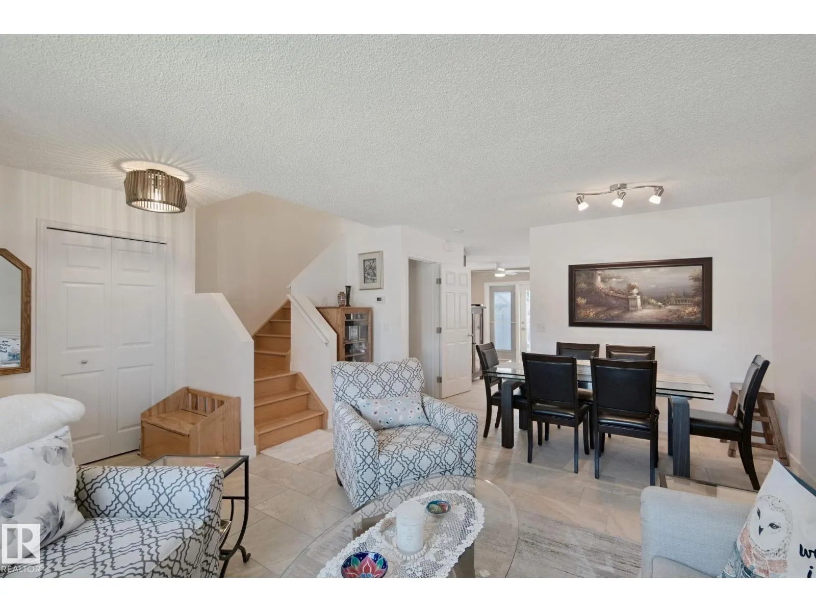 15018 135A ST NW