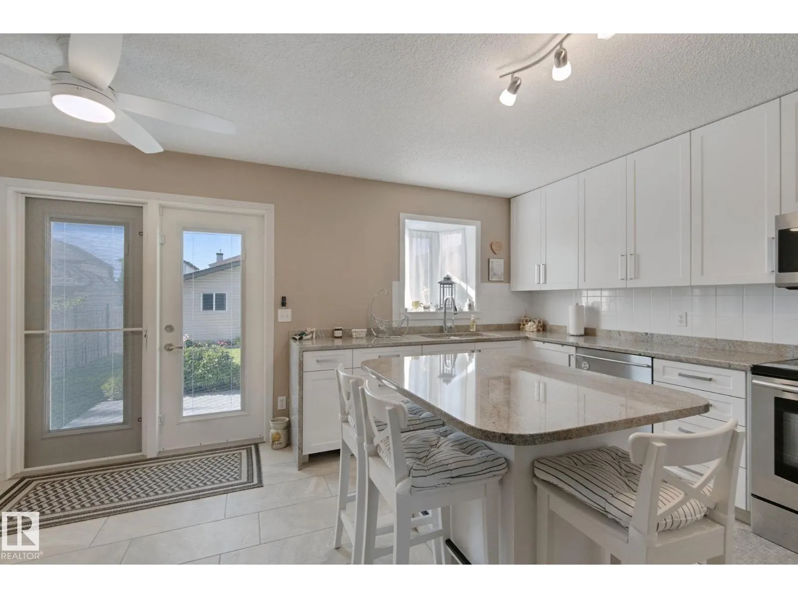 15018 135A ST NW