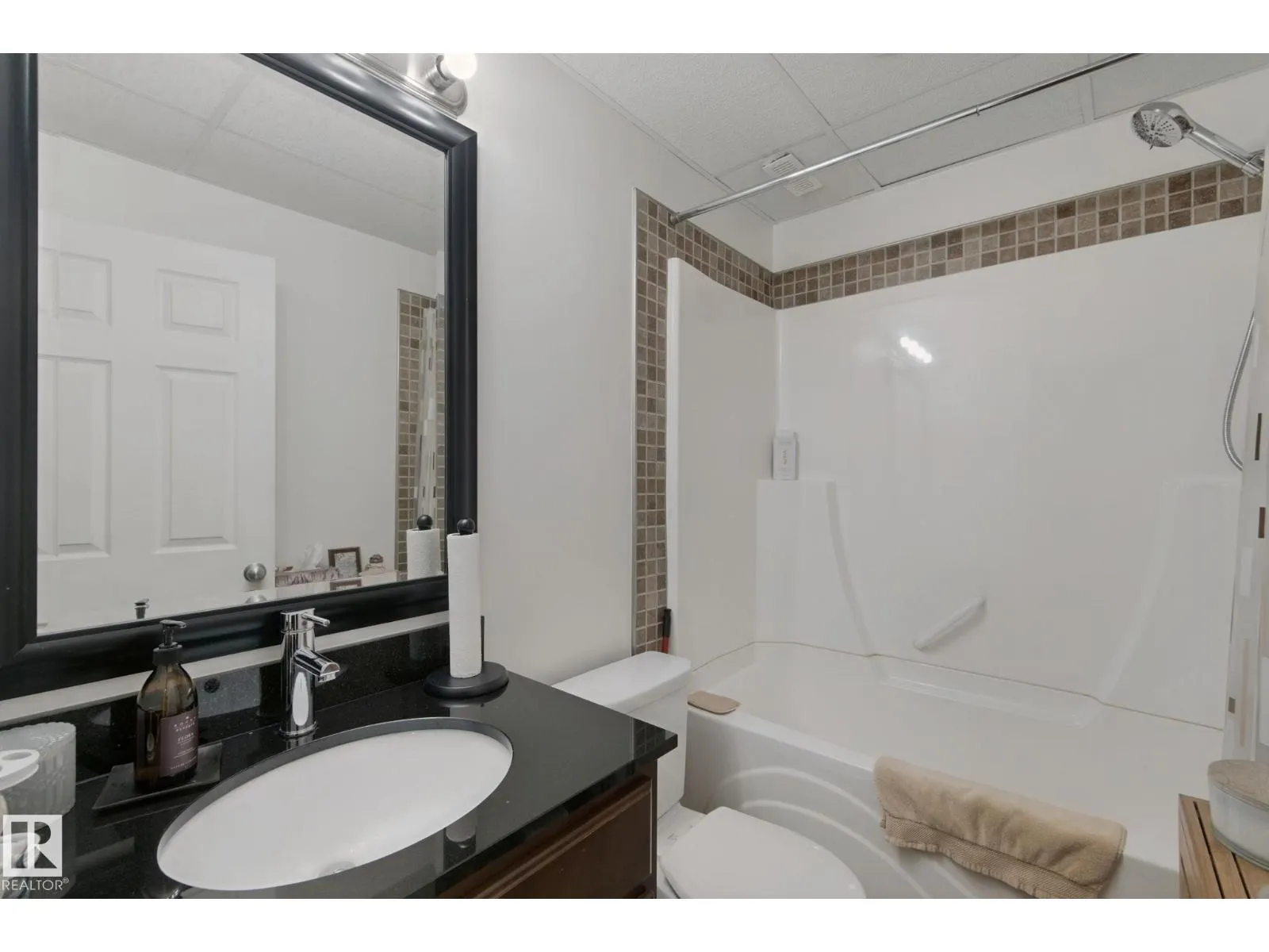 15018 135A ST NW