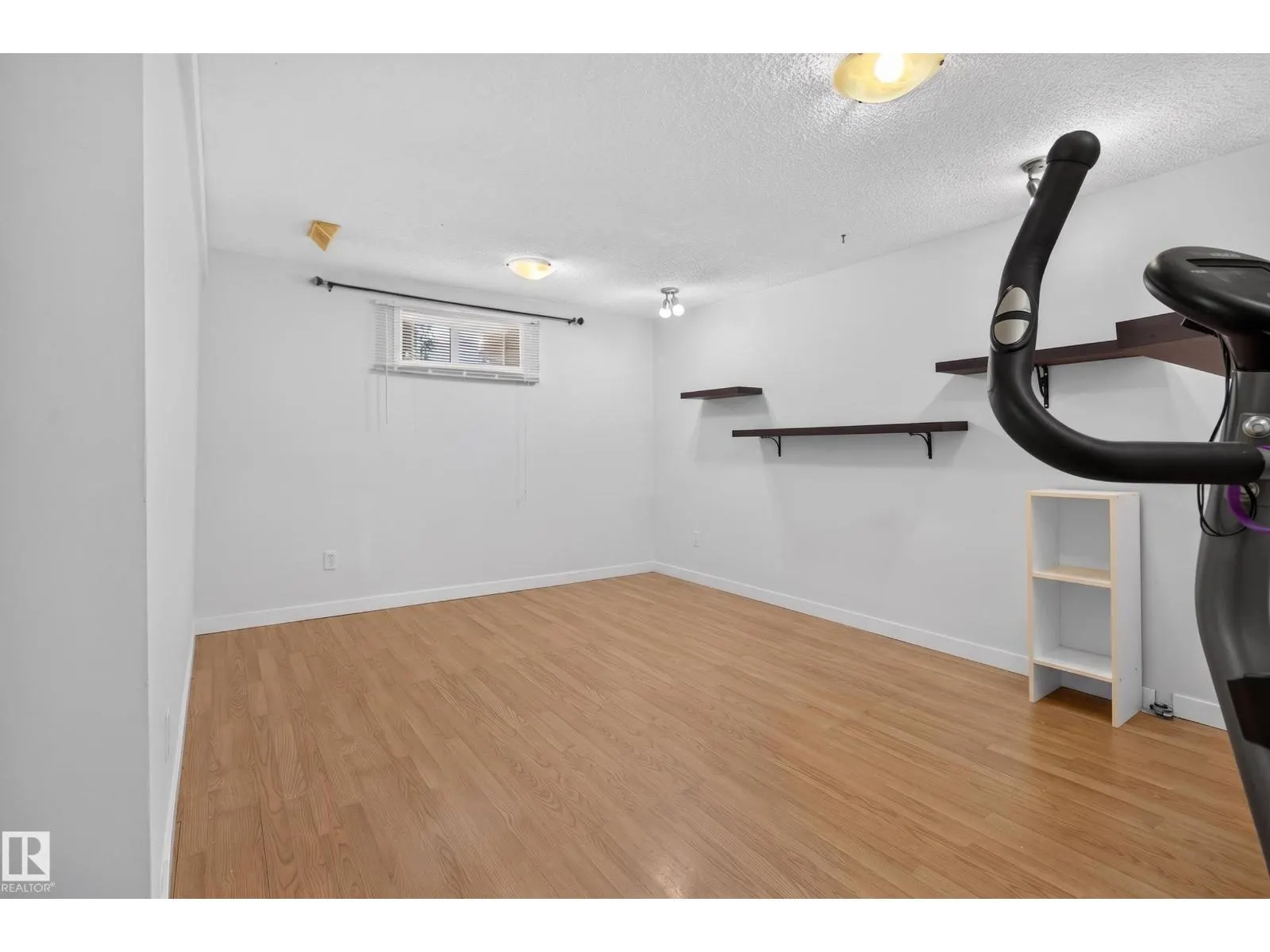 13214 38 ST NW