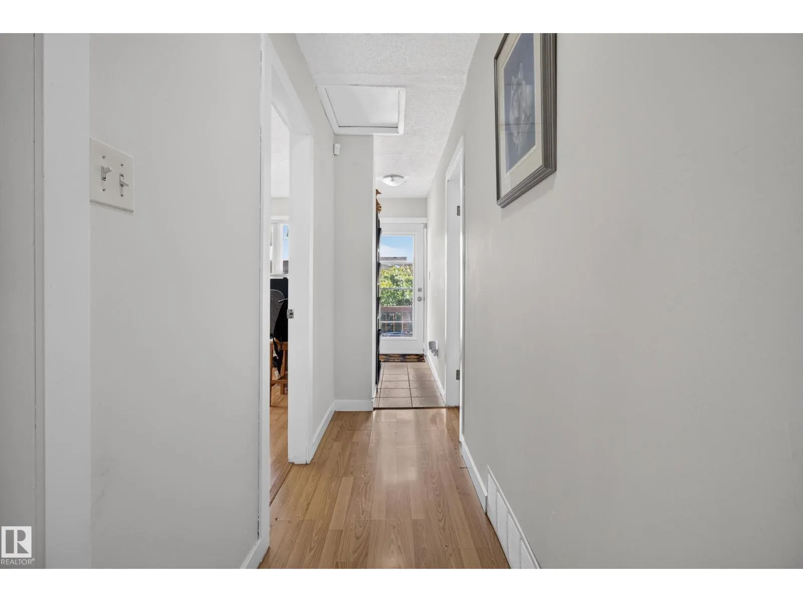 13214 38 ST NW