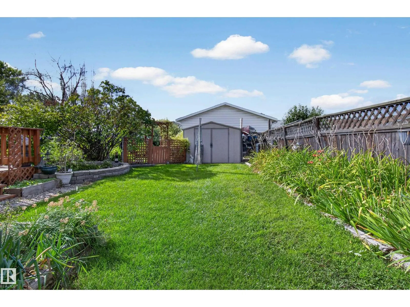 13214 38 ST NW