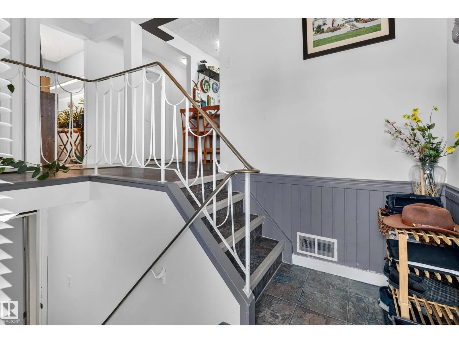 13214 38 ST NW