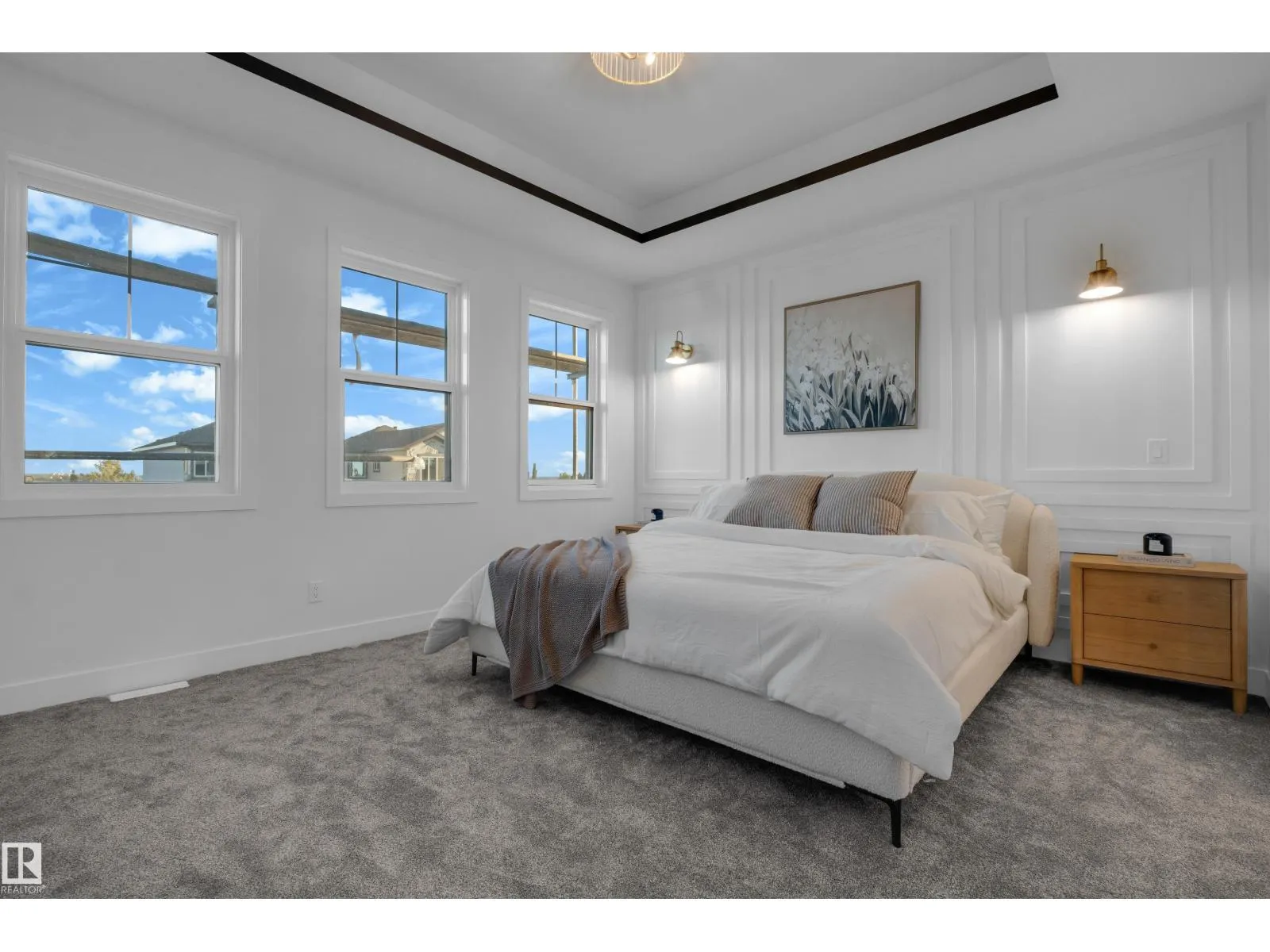 18 Sorel AV
