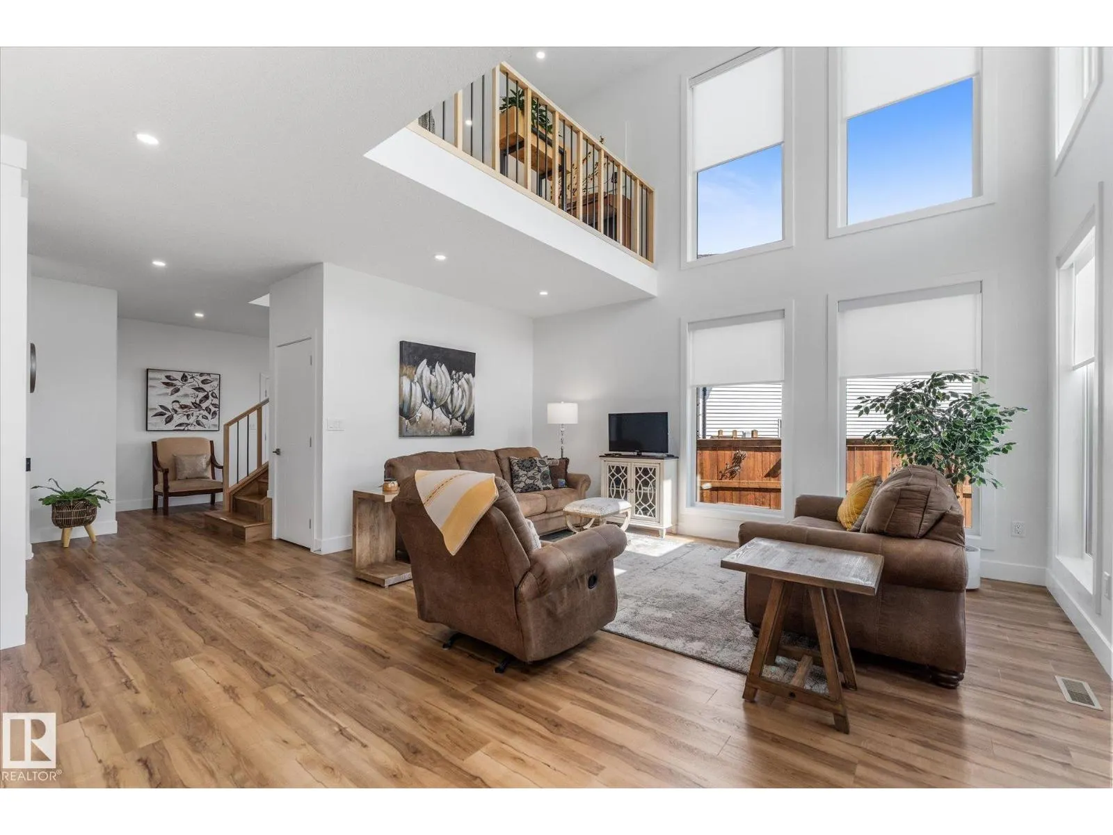 283 Silverstone CR