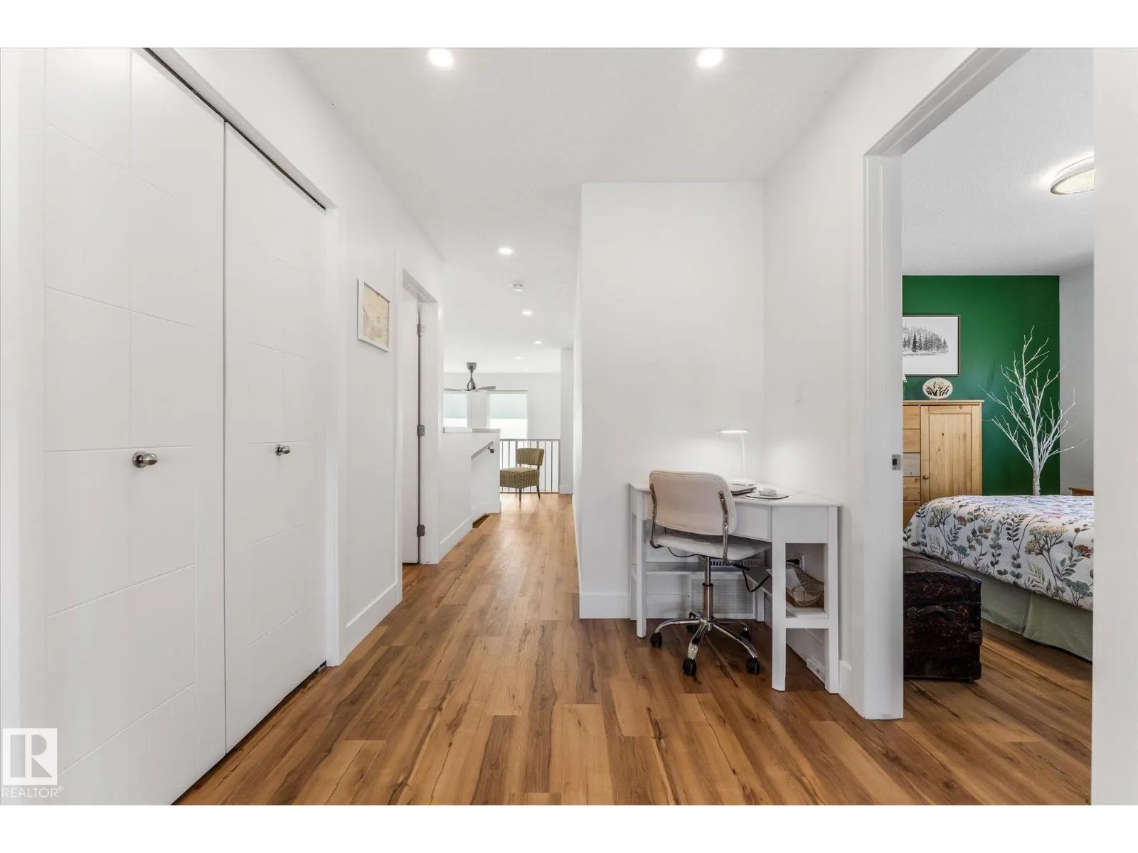 283 Silverstone CR