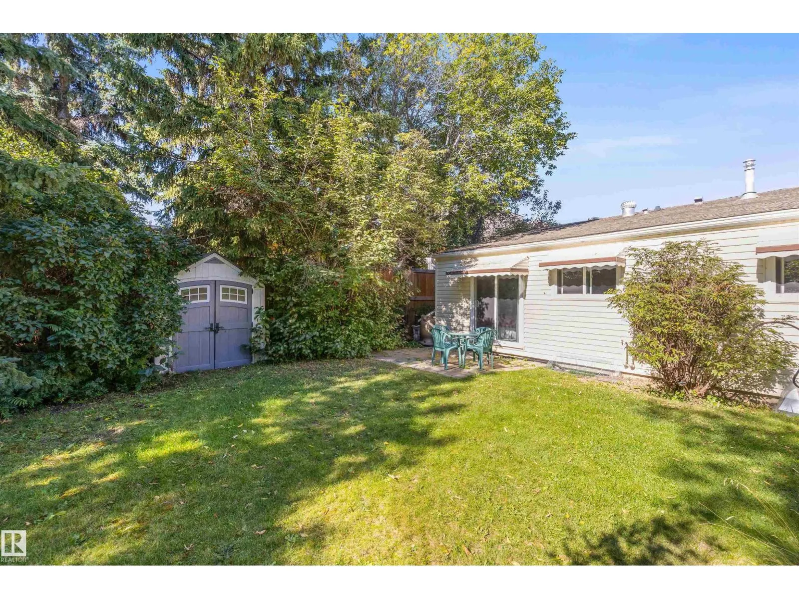 31 GREENFIELD ES