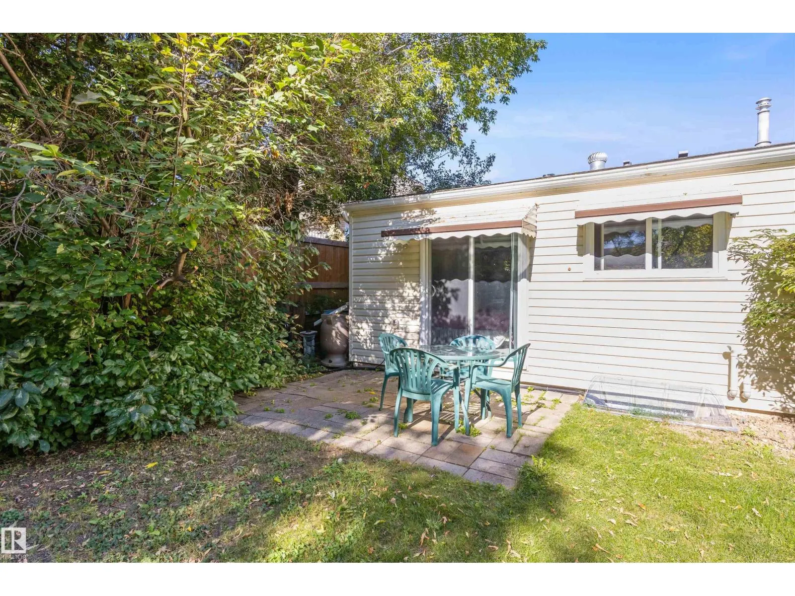 31 GREENFIELD ES