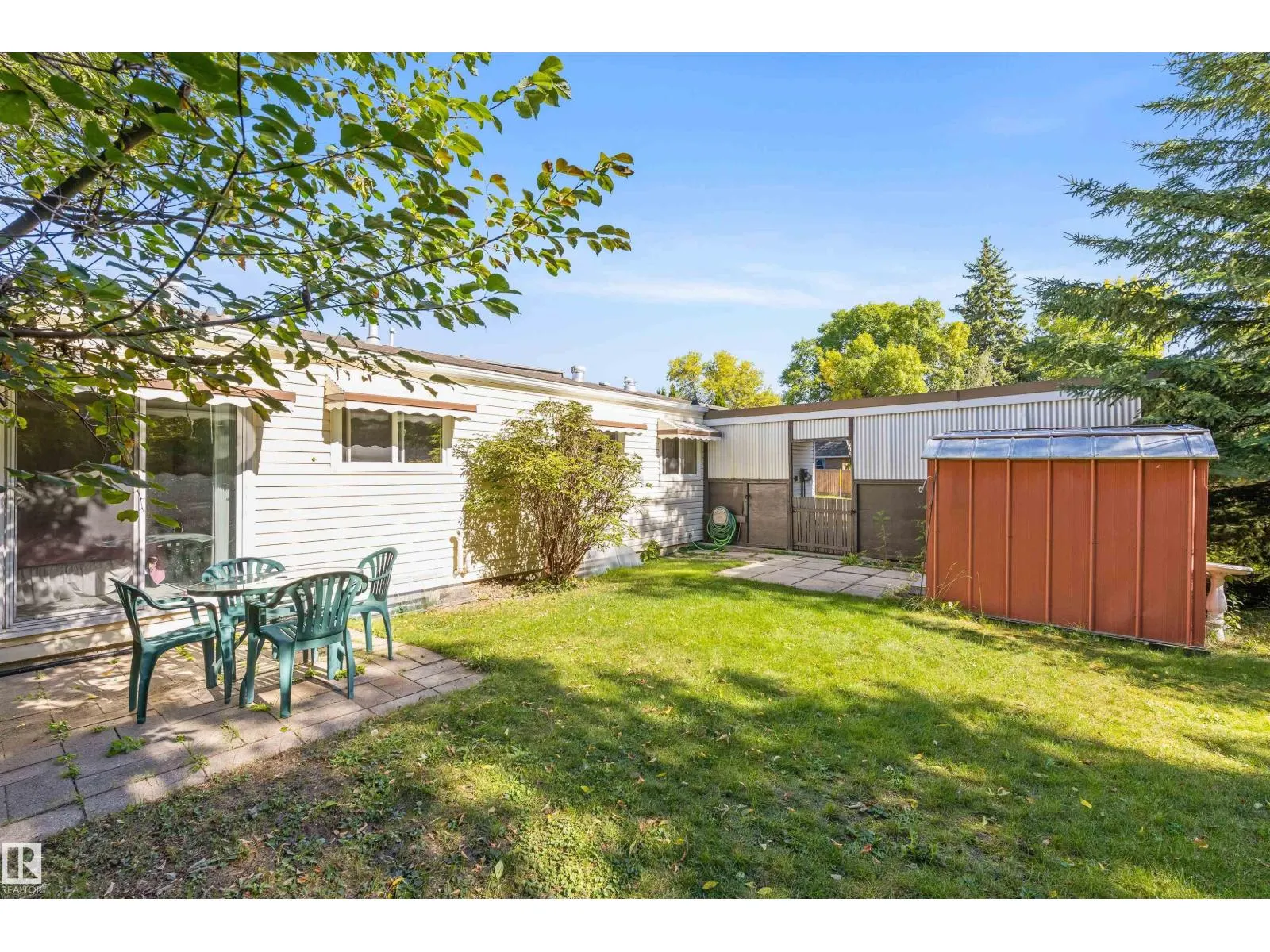 31 GREENFIELD ES
