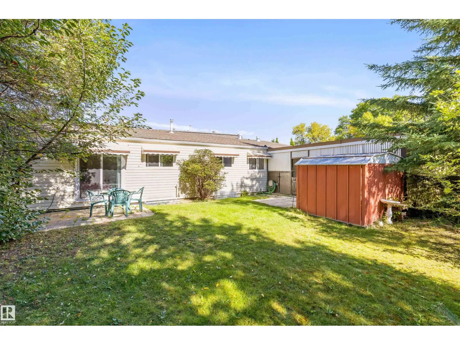 31 GREENFIELD ES