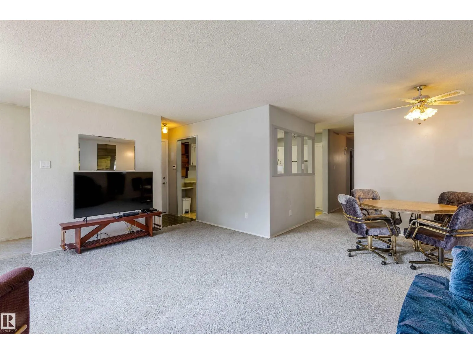 31 GREENFIELD ES