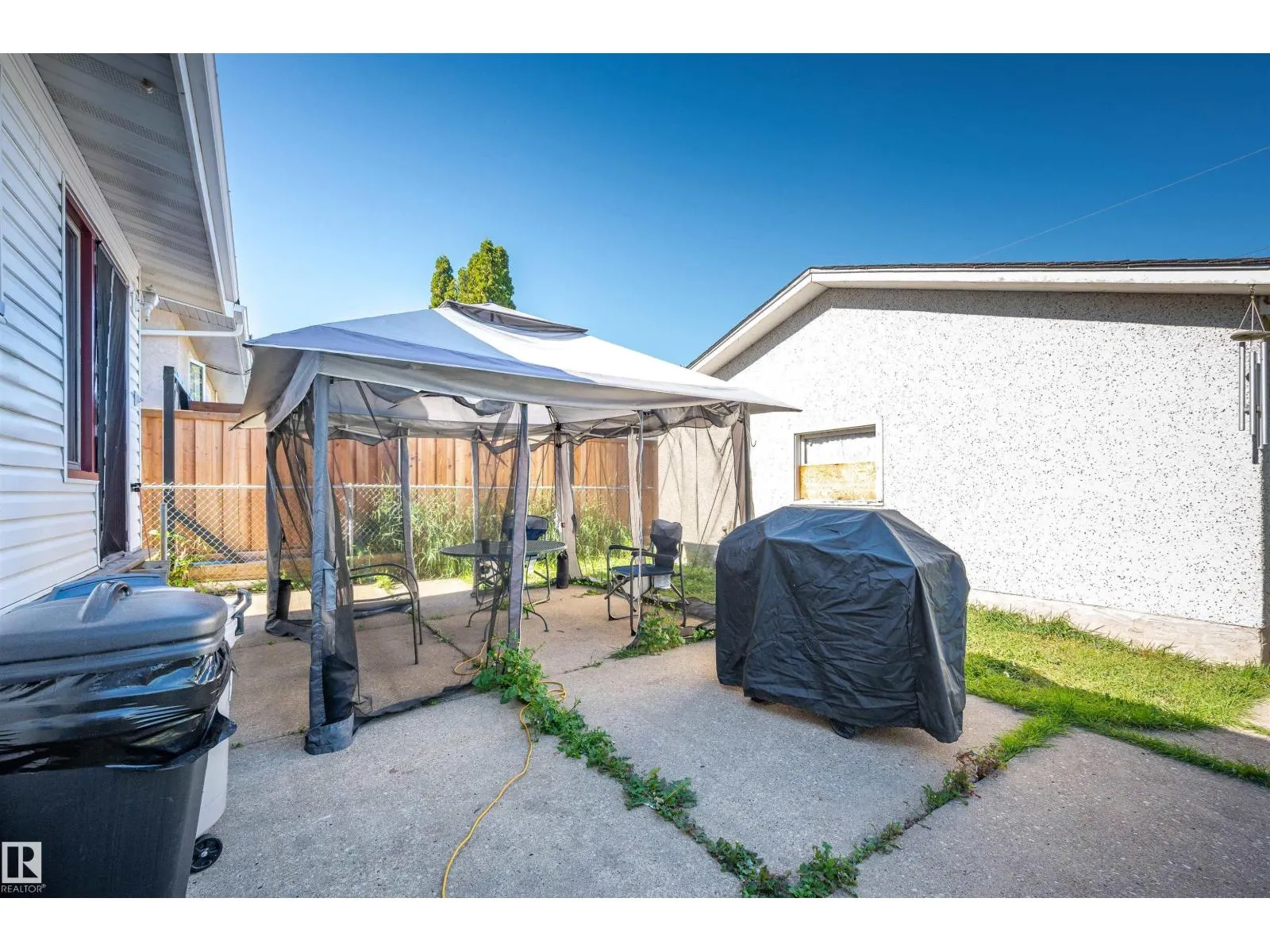 8812 135a AV S NW