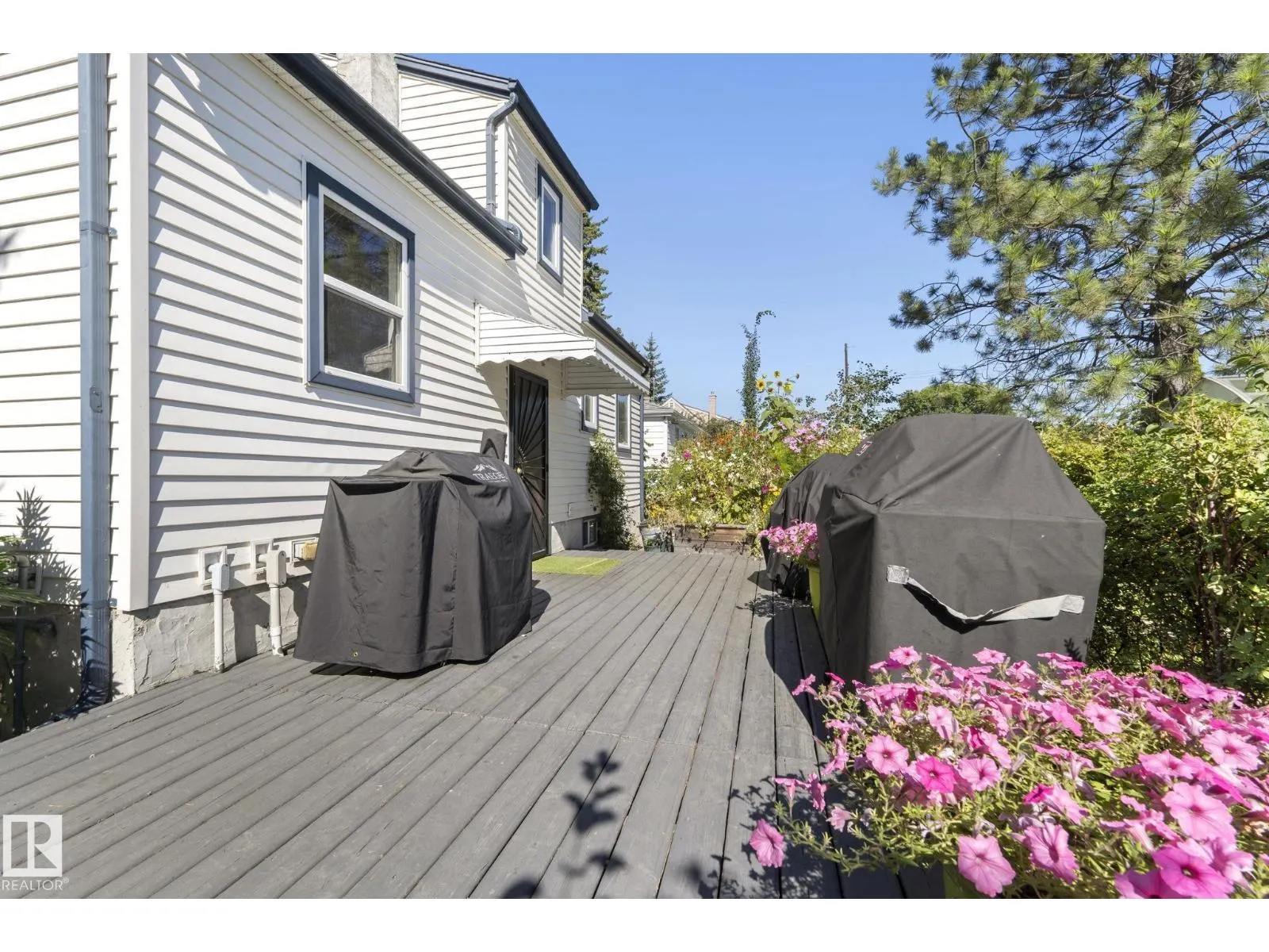 11331 60 ST NW