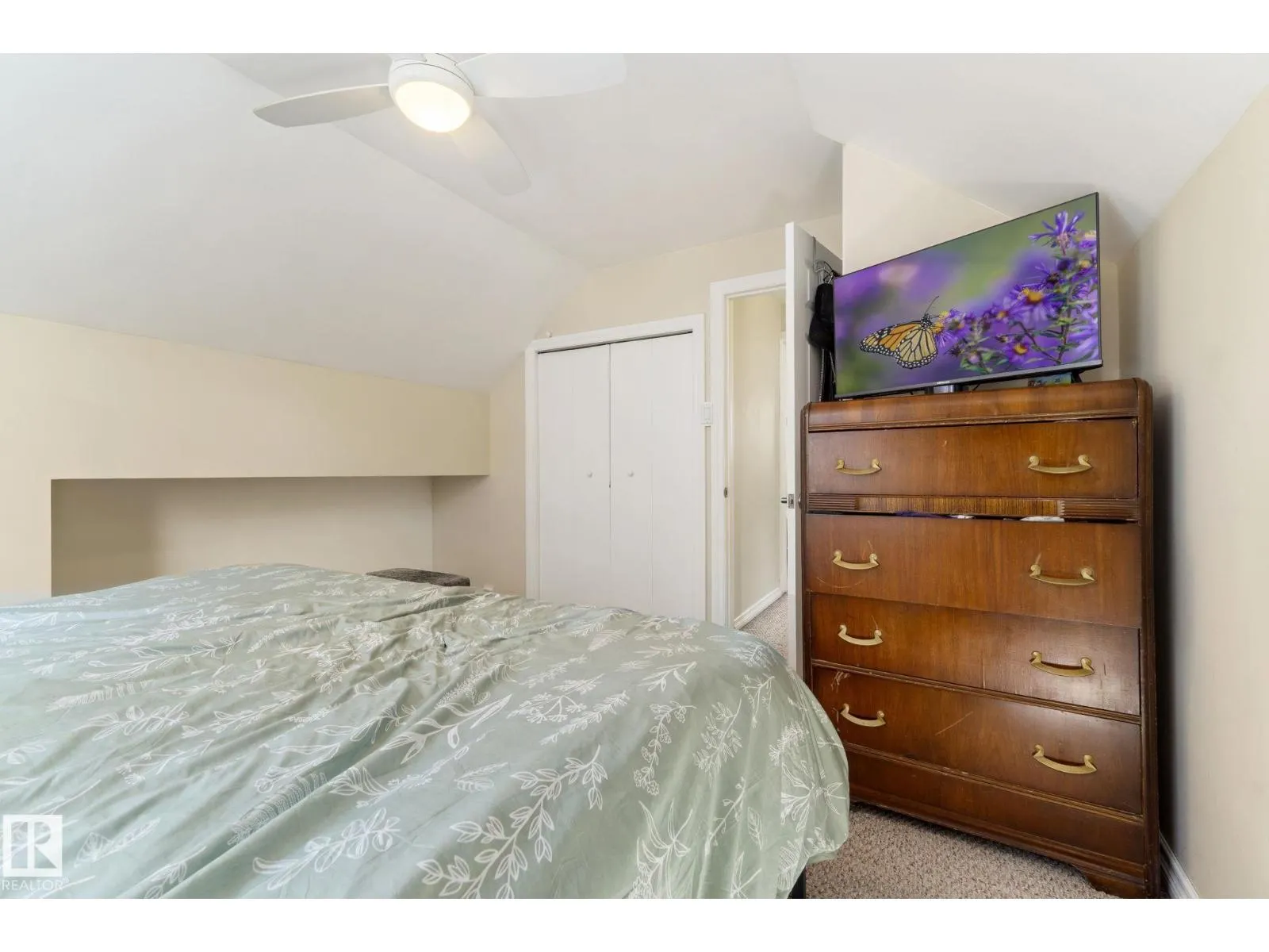 11331 60 ST NW