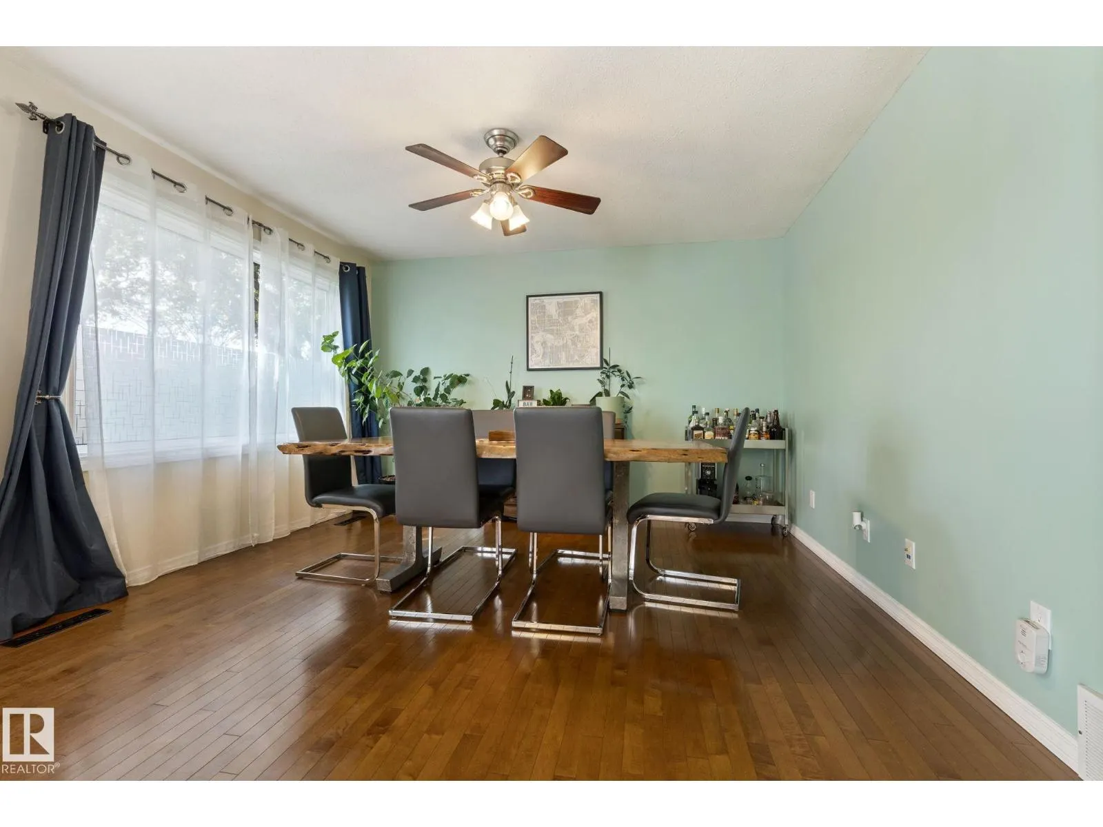 11331 60 ST NW