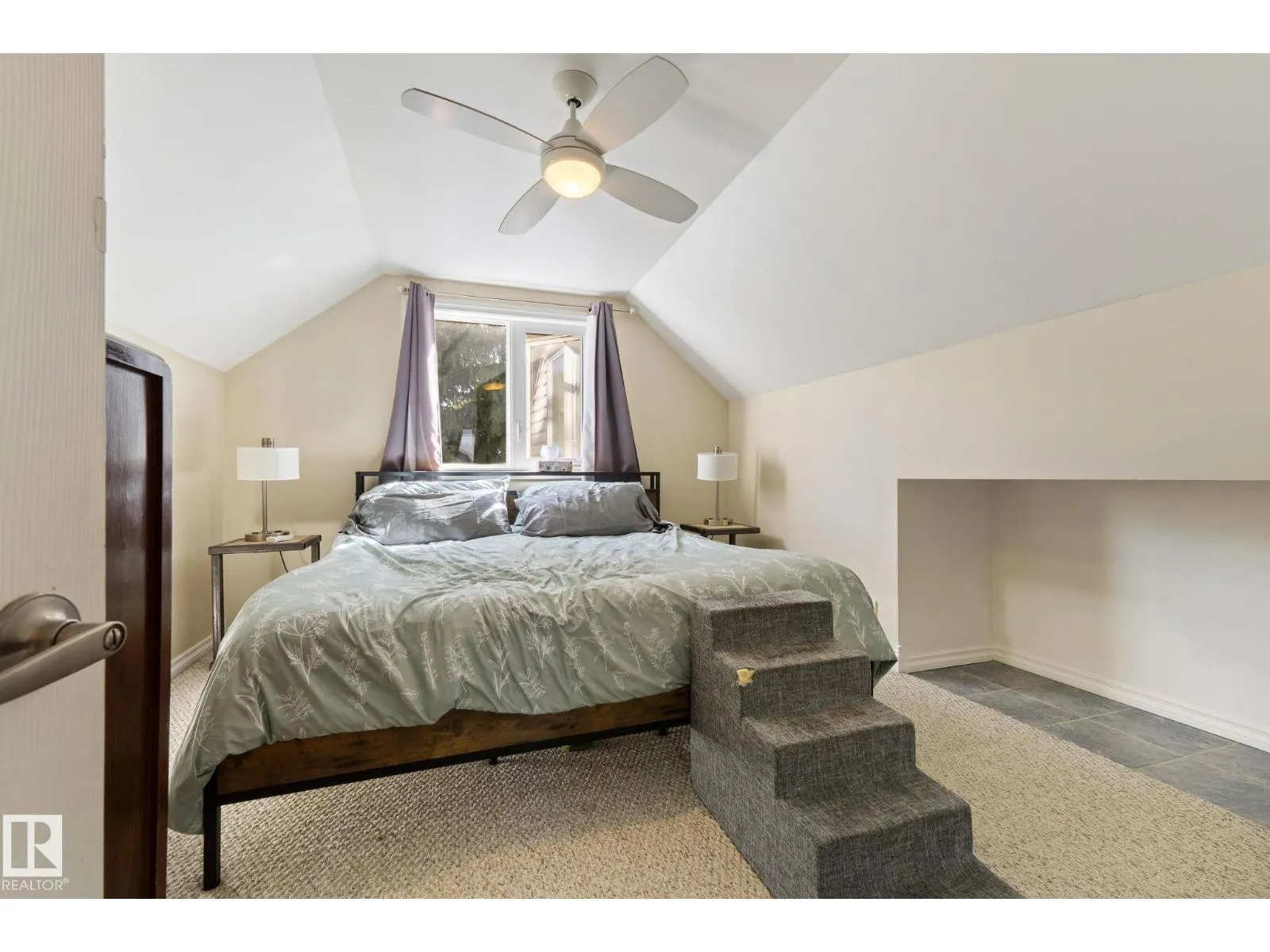 11331 60 ST NW