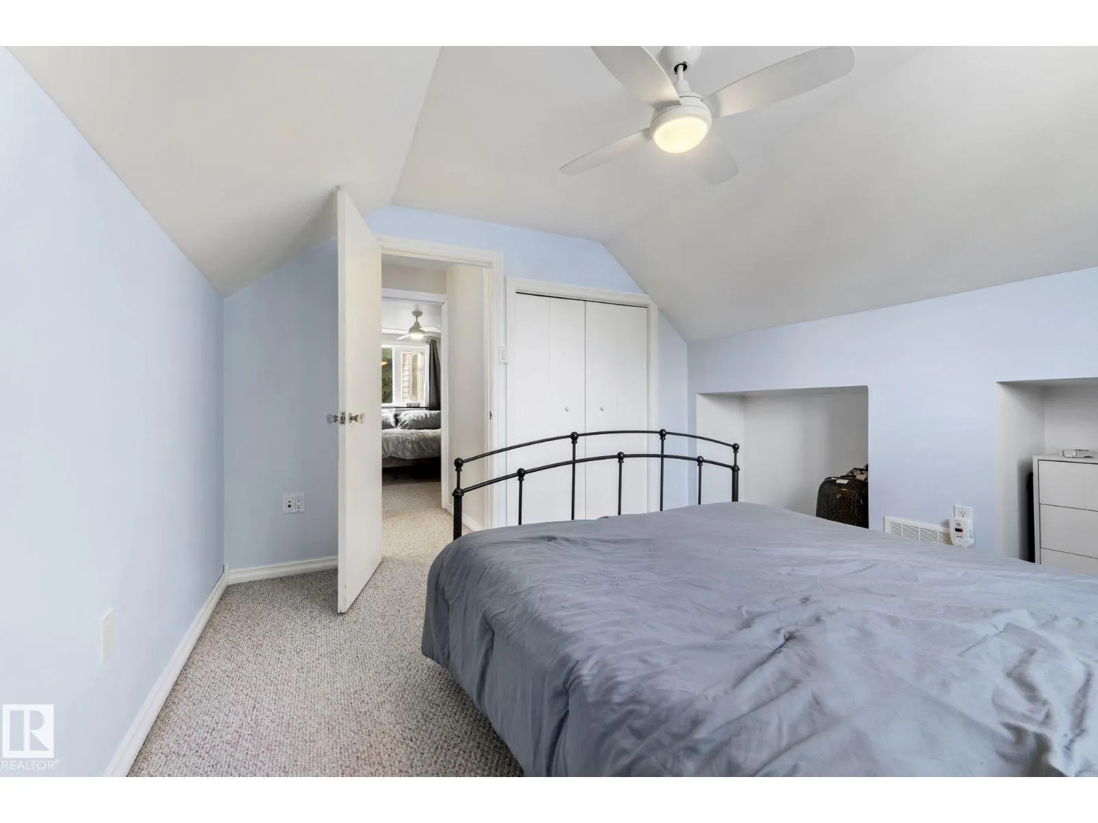 11331 60 ST NW