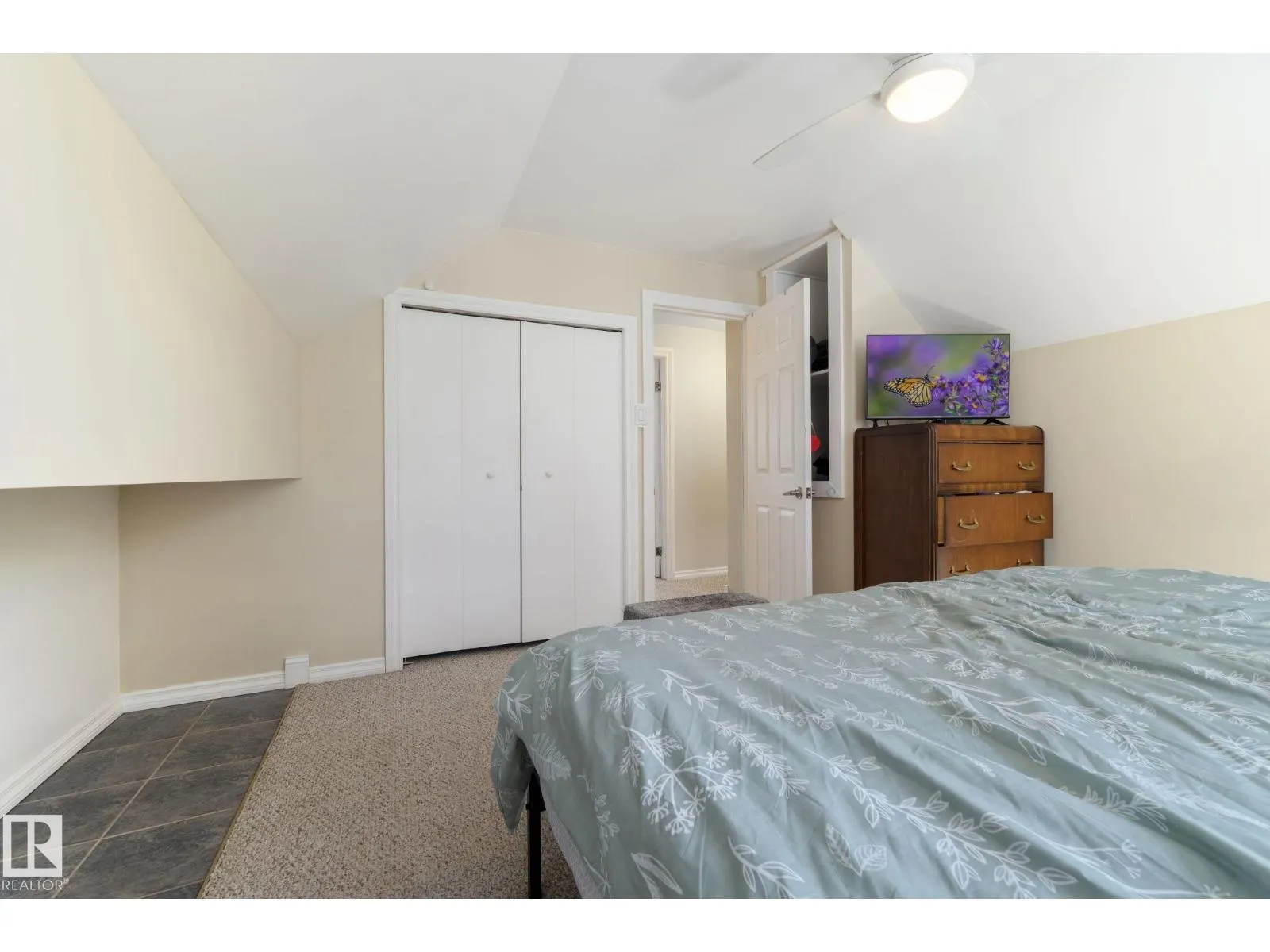 11331 60 ST NW