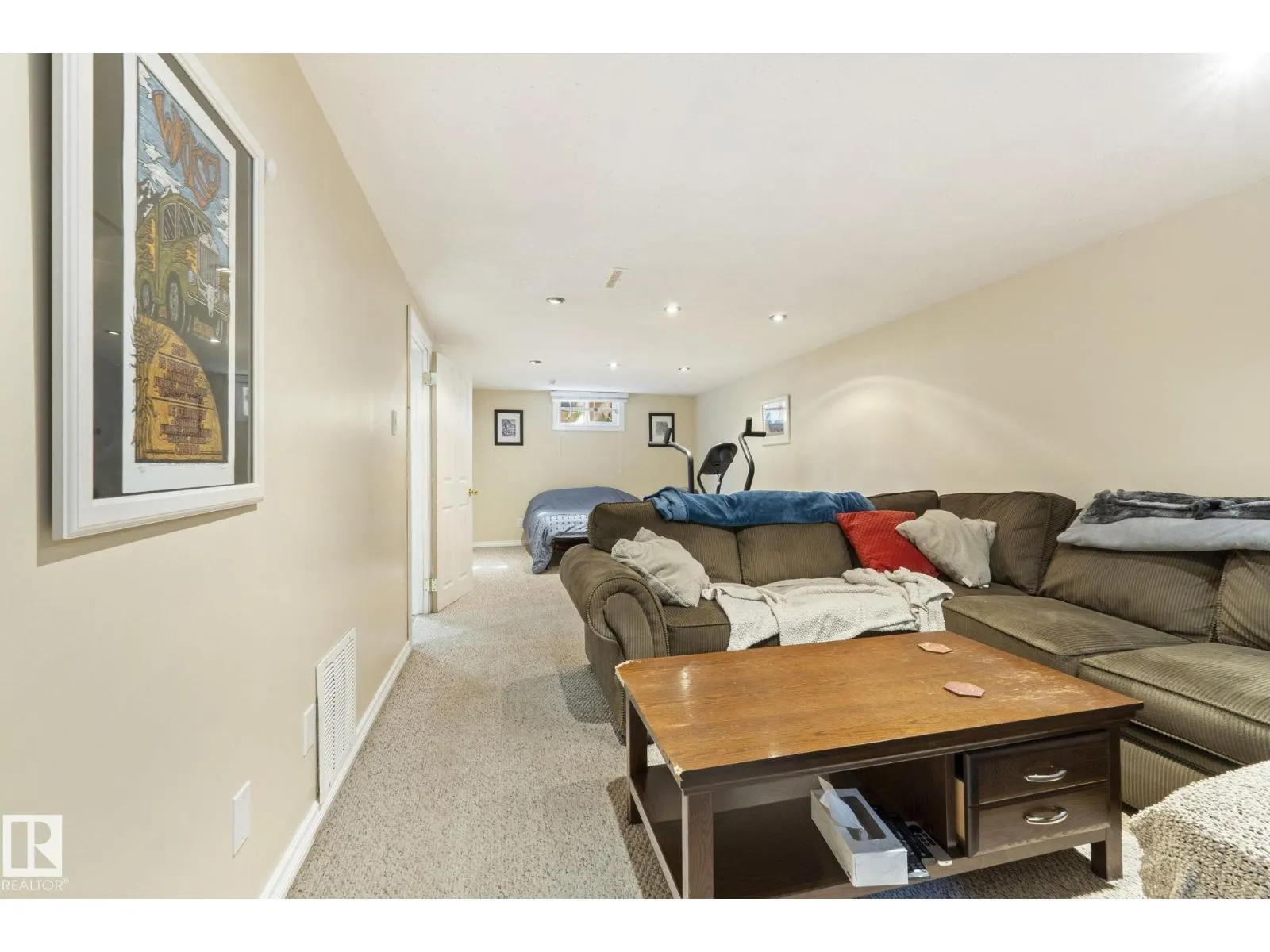11331 60 ST NW