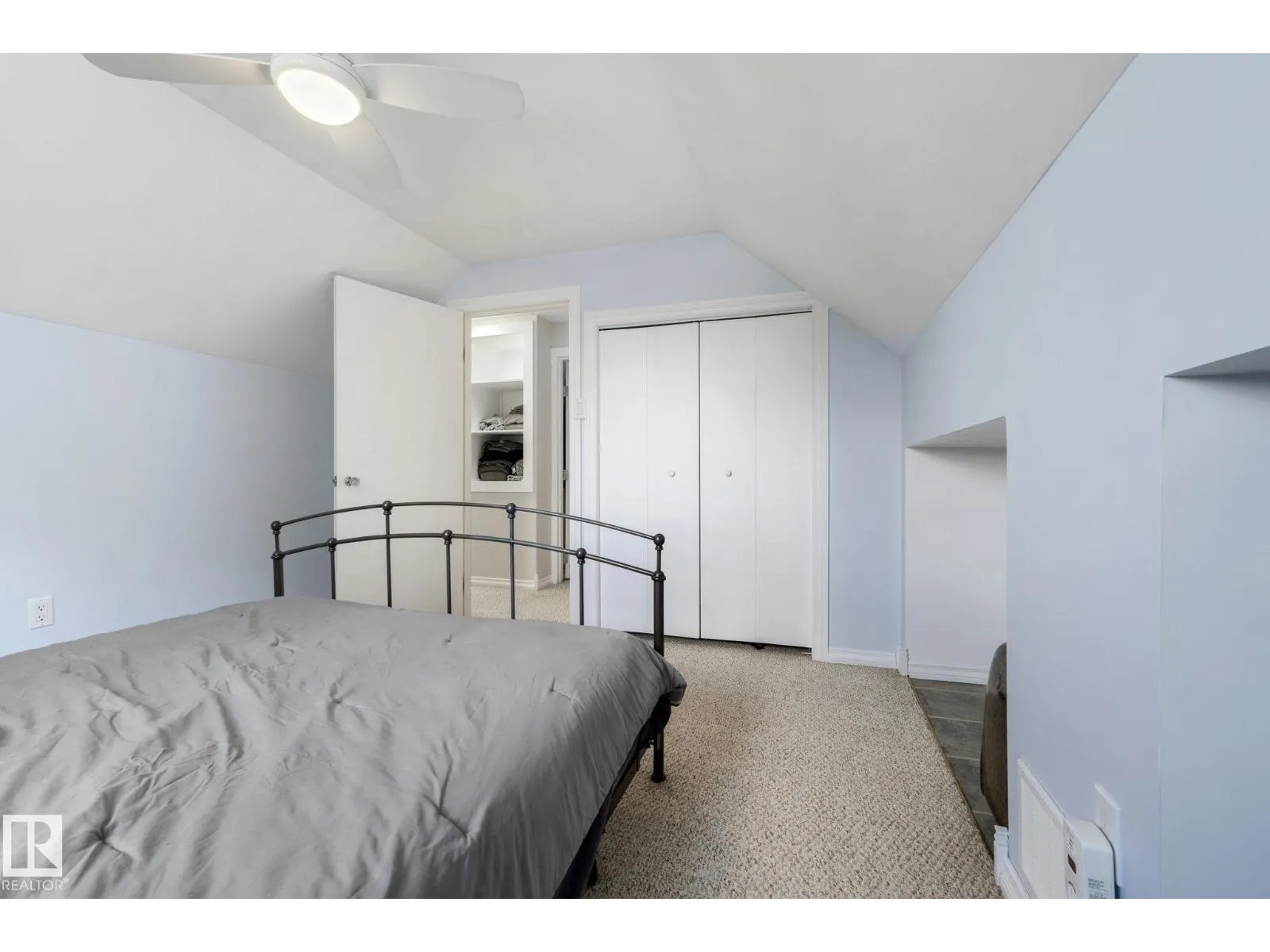 11331 60 ST NW