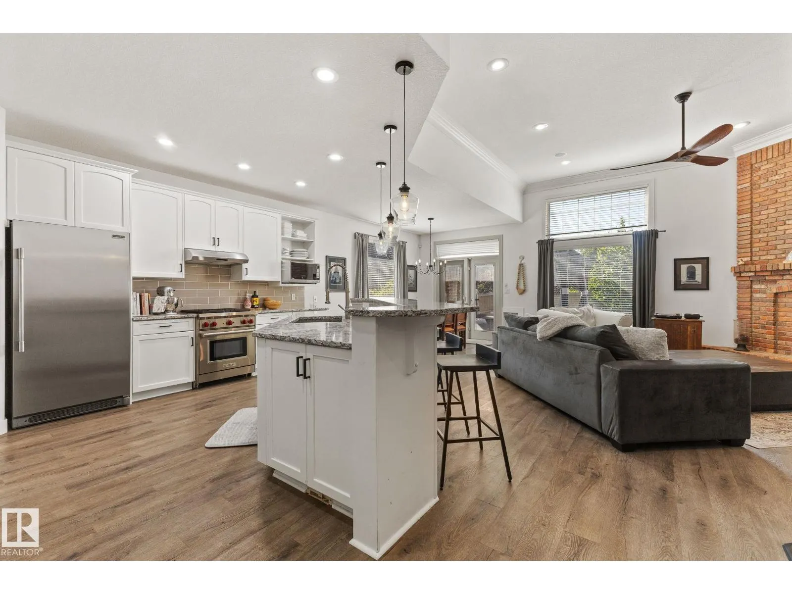 17 RIDGEROCK PT
