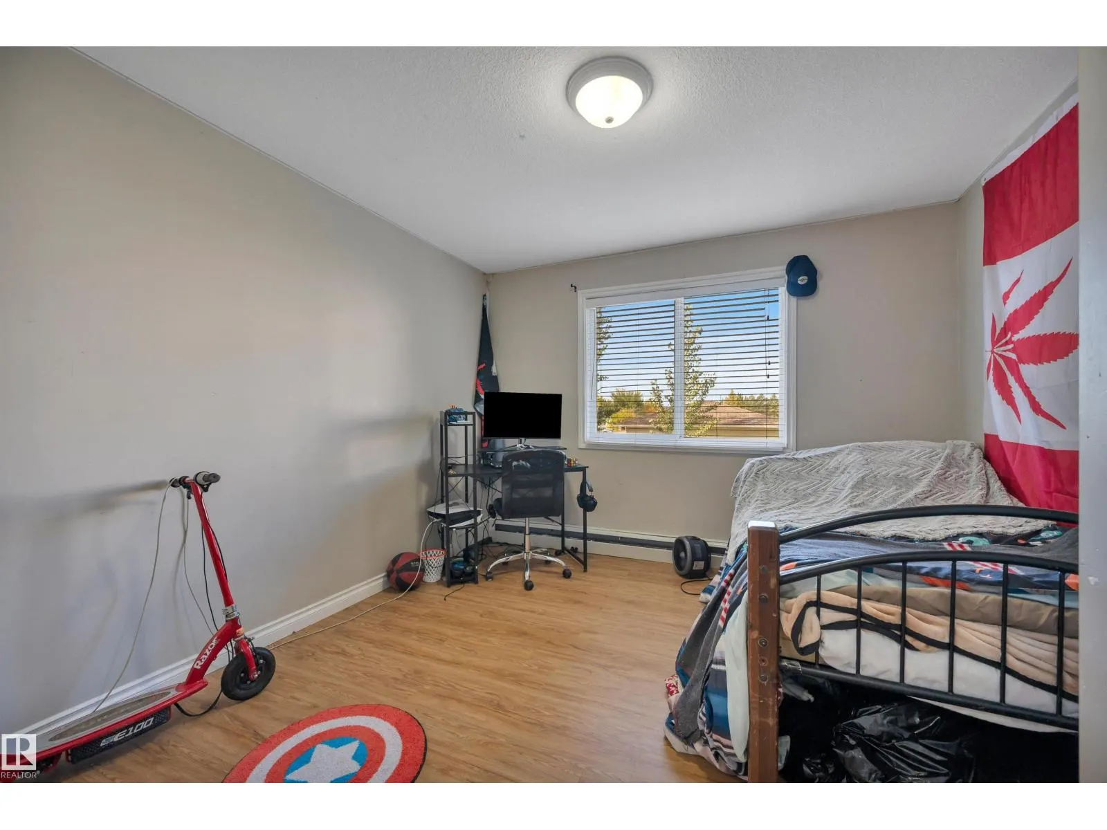 #130 50 WOODSMERE CL