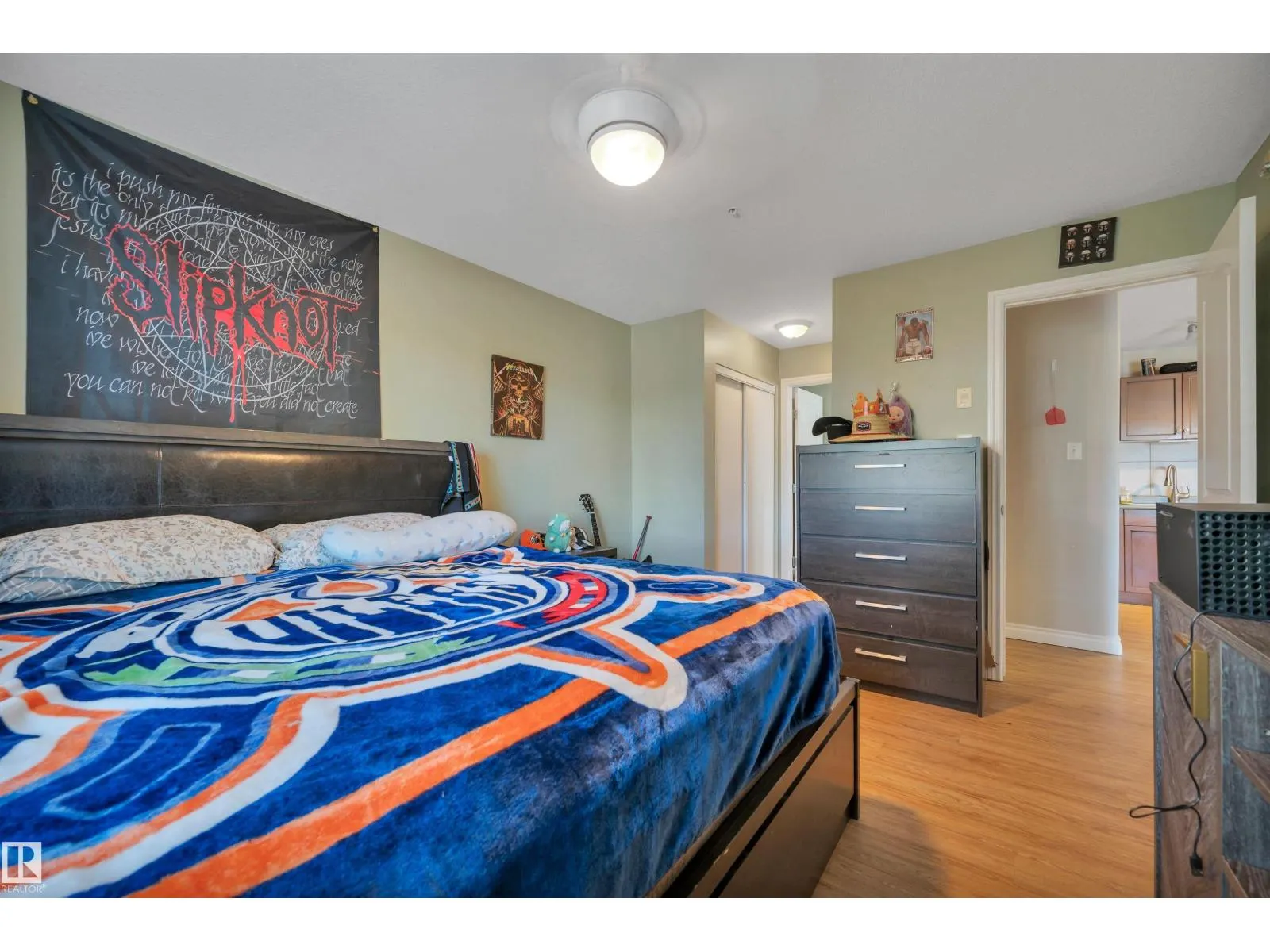 #130 50 WOODSMERE CL