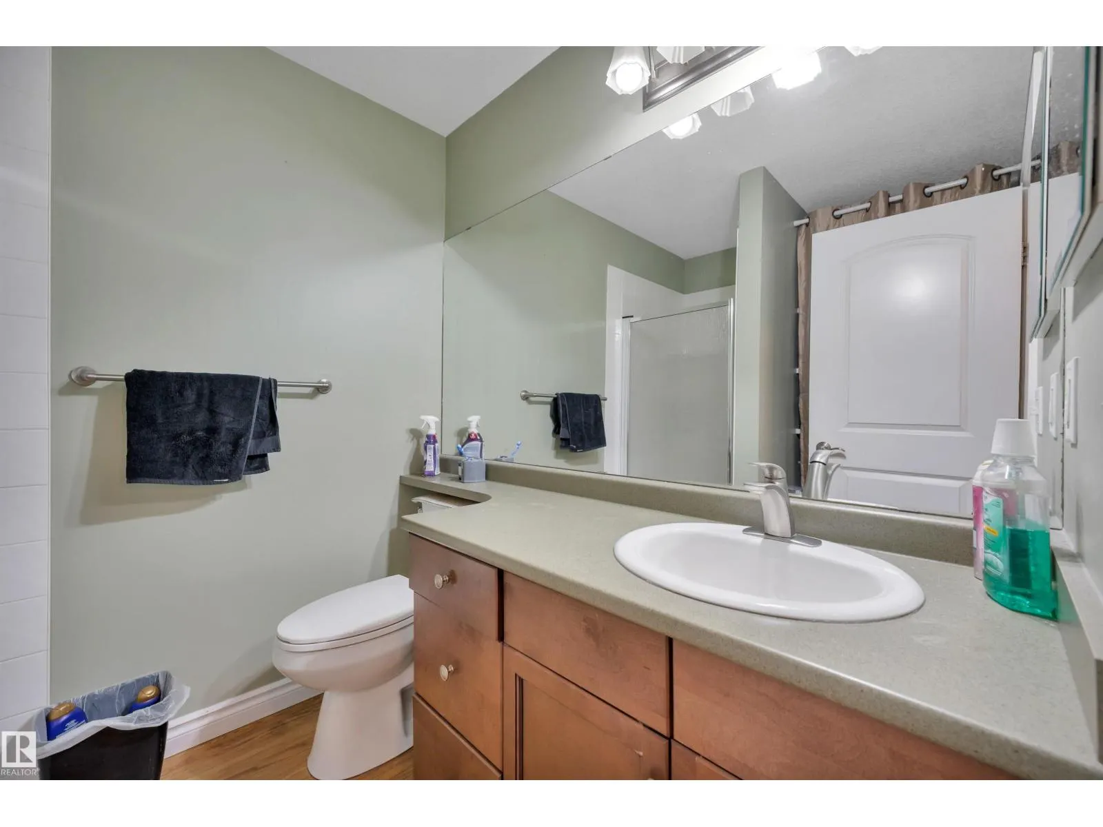 #130 50 WOODSMERE CL